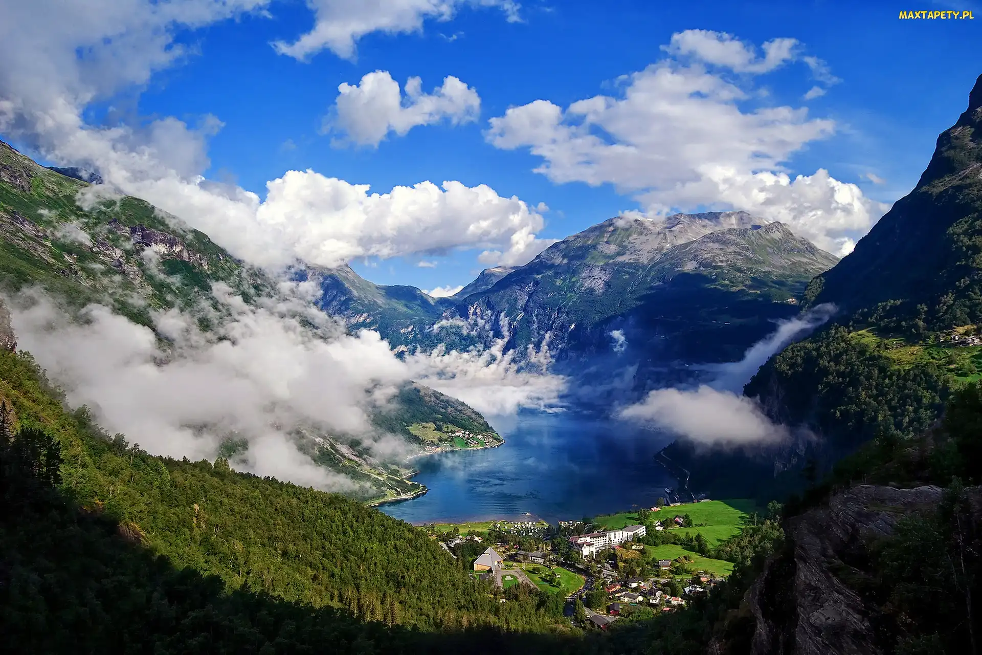 Skały, Góry, Malowniczy, Mgła, Wioska, Norwegia, Fiord Geiranger