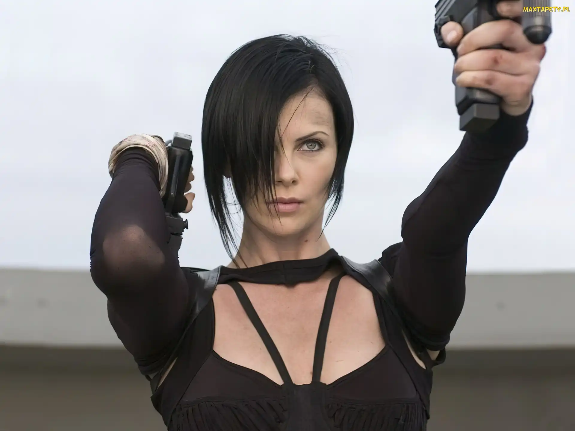 pistolet, broń, Charlize Theron