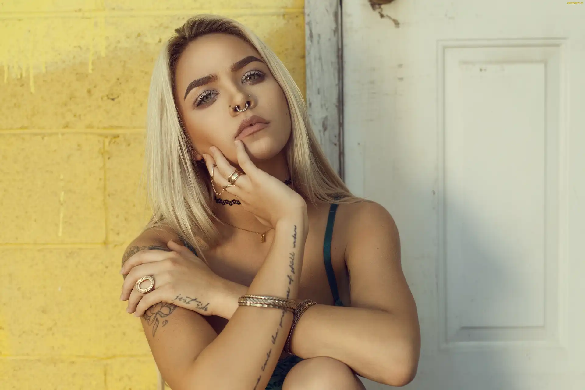 Biżuteria, Tatuaż, Kobieta, Piercing