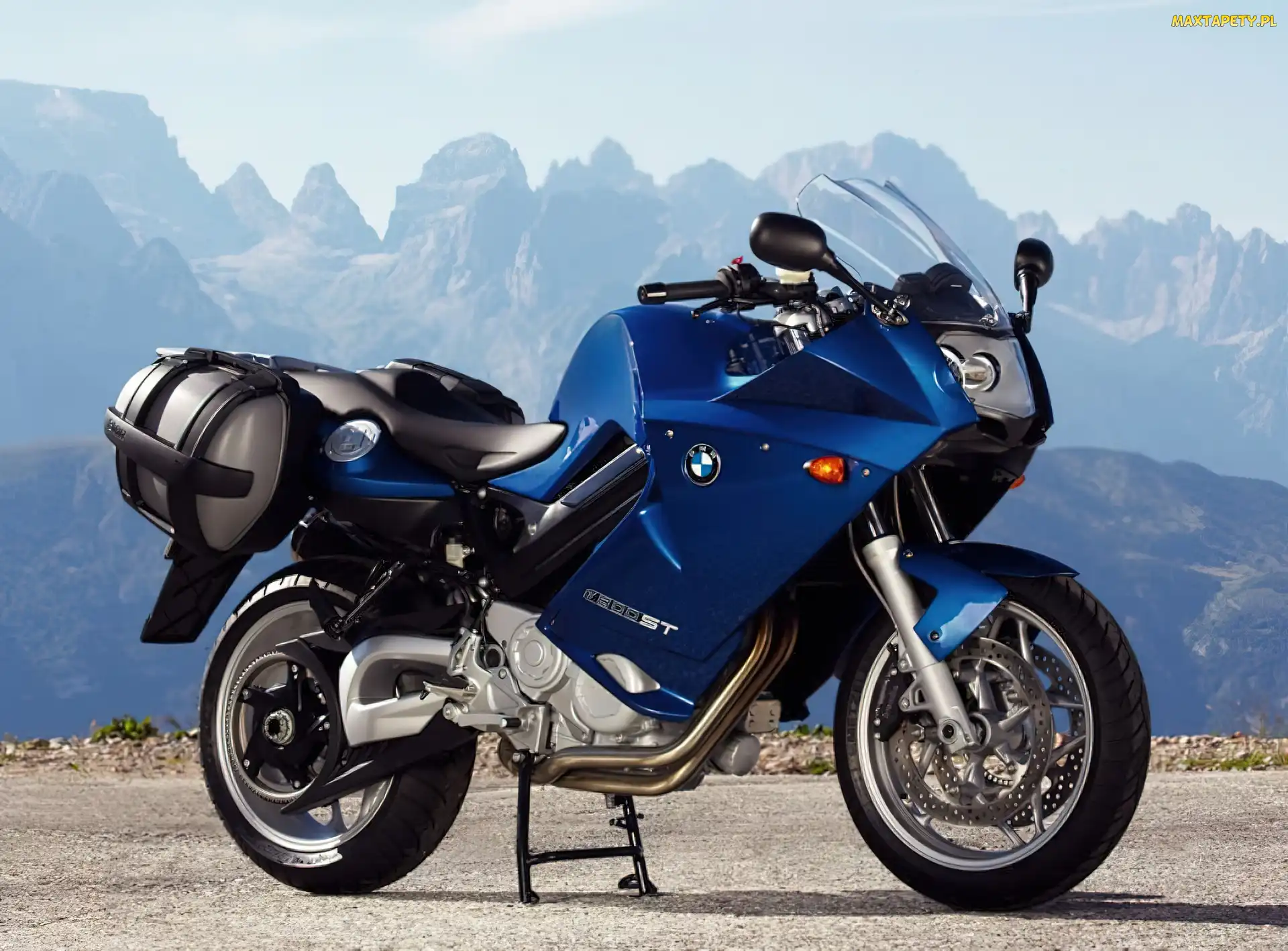 600 st, BMW