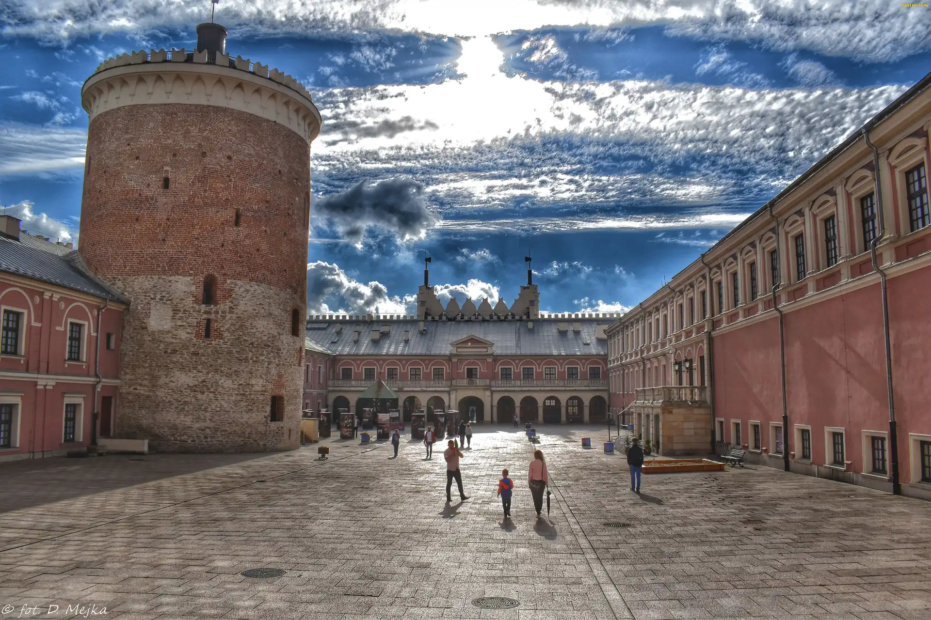 Donżon, Wieża, Lublin, Zamek w Lublinie, Polska, Dziedziniec