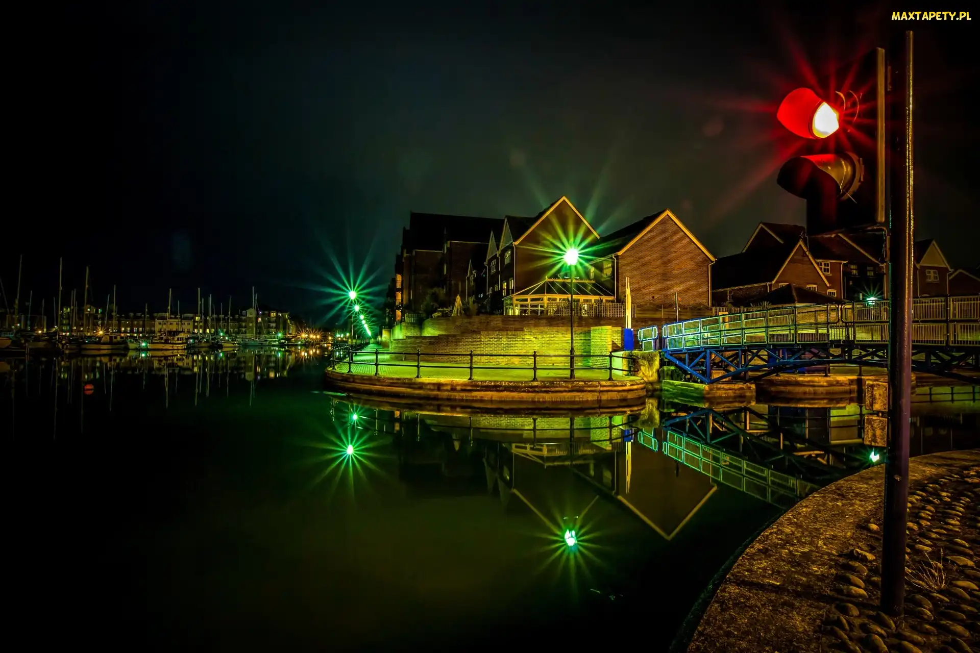 Woda, Mostki, Budynki, Port, Lampa, Blask