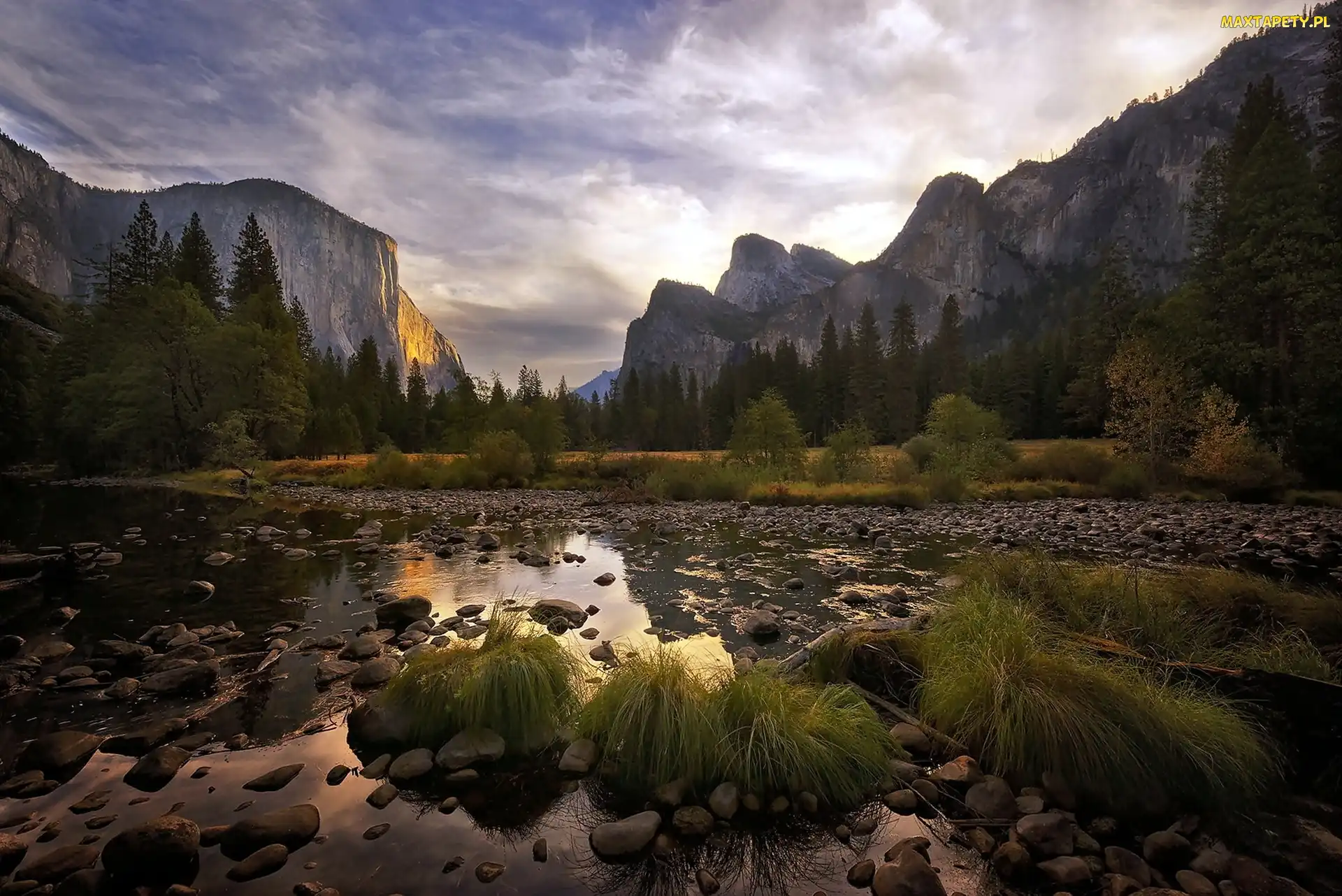 Kamienie, Rzeka, Stan Kalifornia, Stany Zjednoczone, Park Narodowy Yosemite, Góry