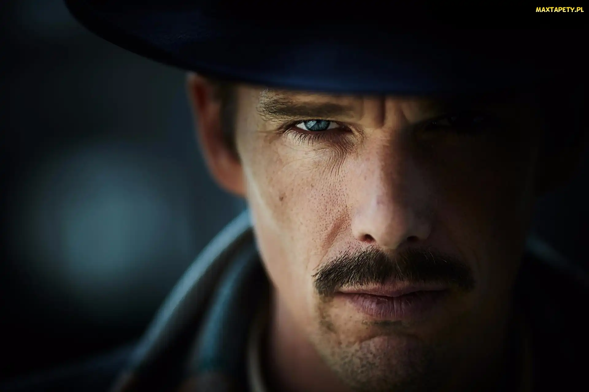 Kapelusz, Ethan Hawke, Twarz