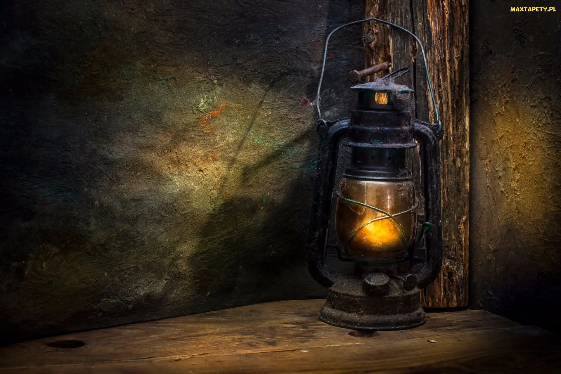 Naftowa, Lampa