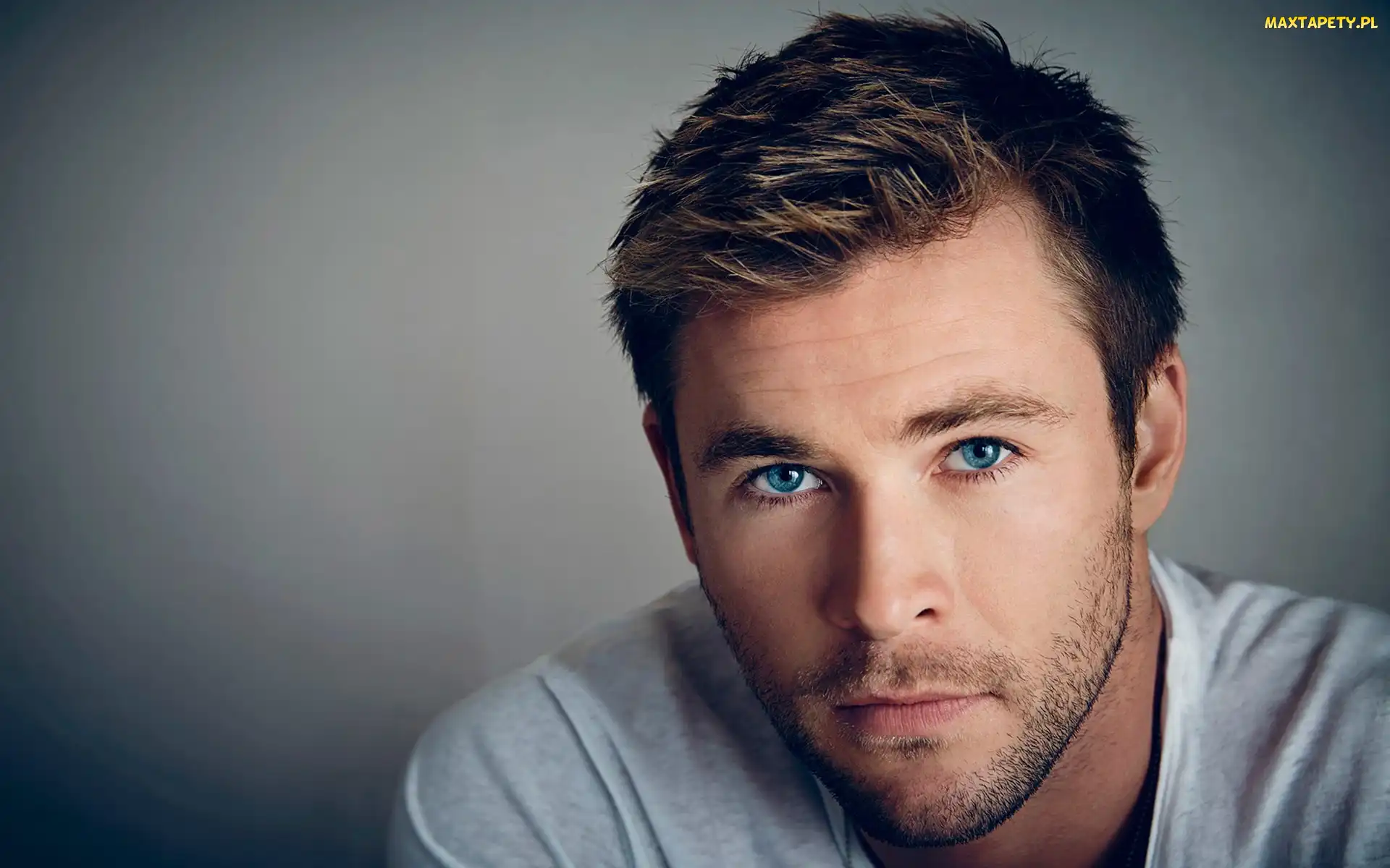 Pewny, Chris Hemsworth, Szatyn, Siebie, Mężczyzna