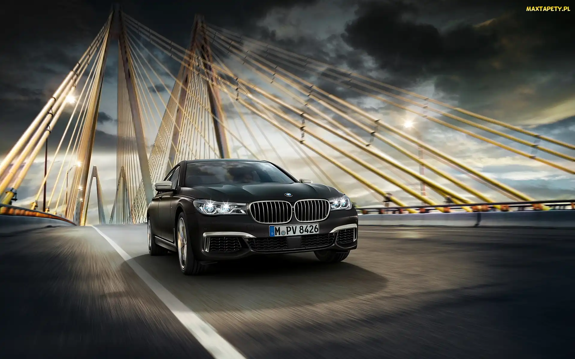 Most, BMW M760Li xDrive