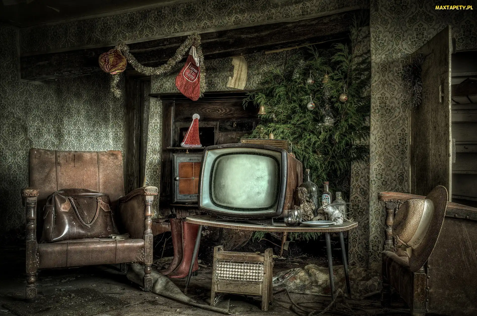 Pokój, Choinka, Telewizor, Meble, Zaniedbany