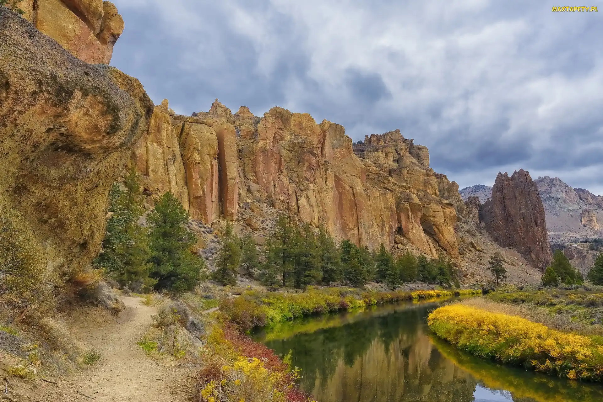 Skały, Stany Zjednoczone, Oregon, Park Stanowy Smith Rock, Rzeka