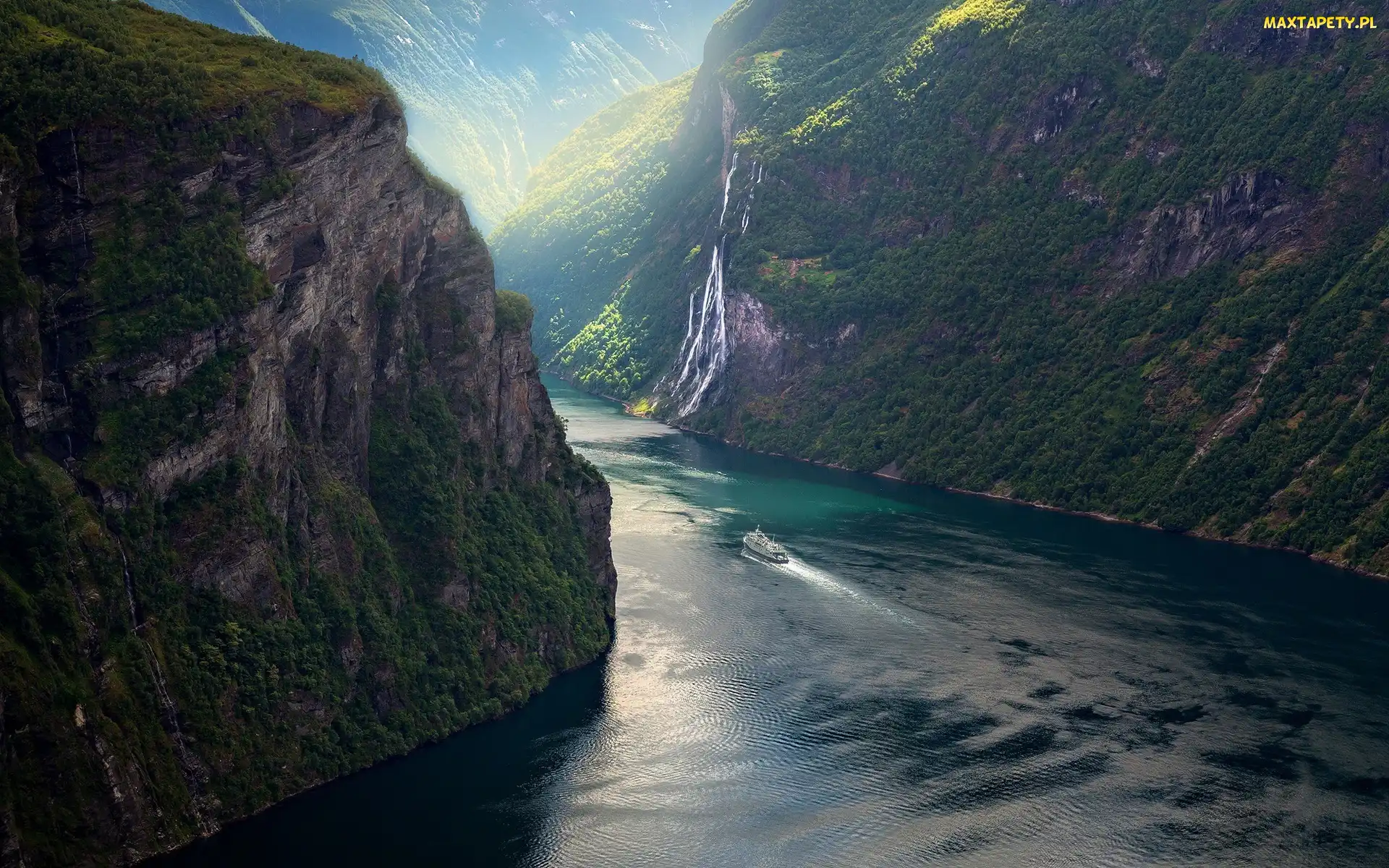 Norwegia, Statek, Zbocza, Wodospady, Fiord Geirangerfjorden