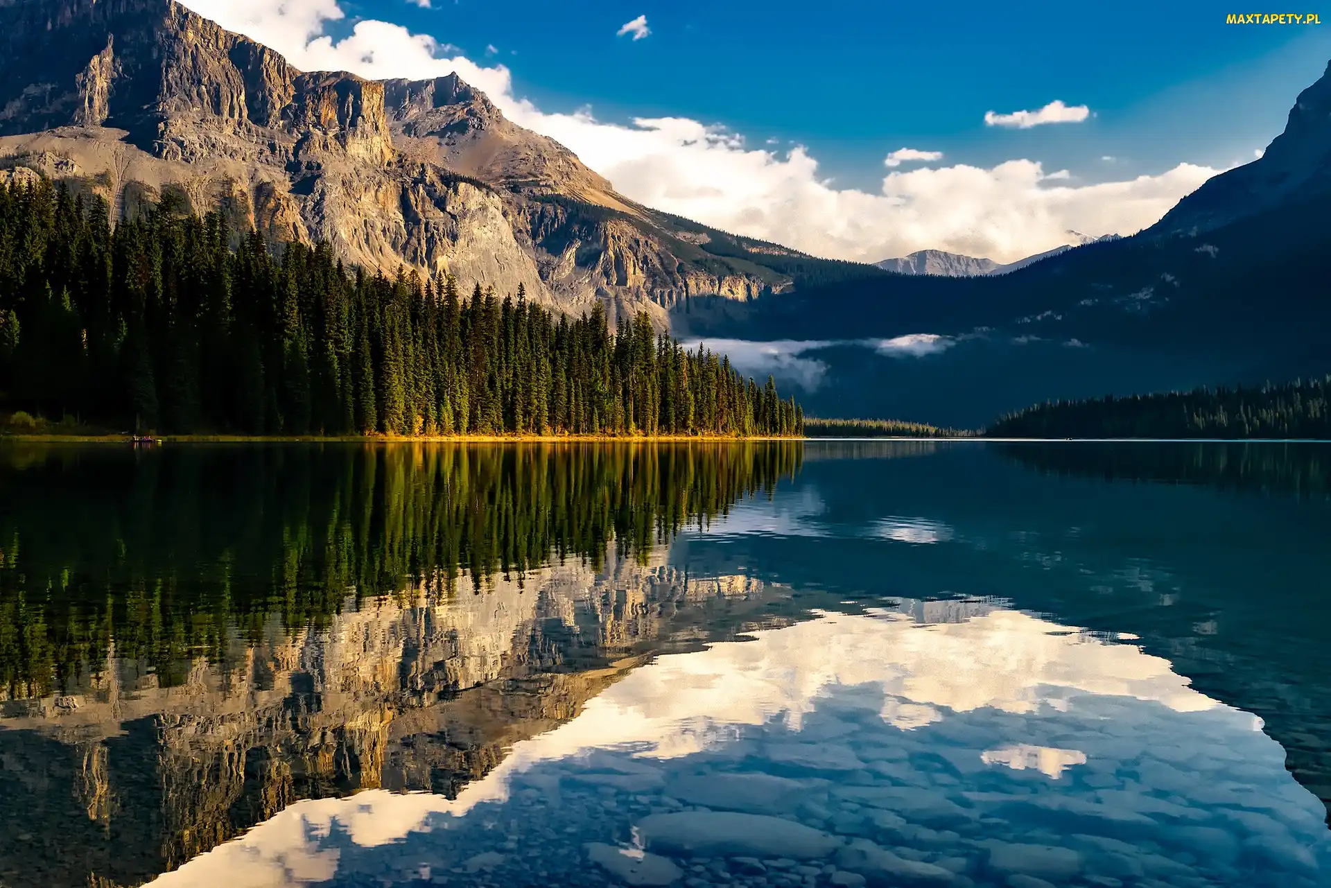 Las, Jezioro Emerald, Park Narodowy Yoho, Kanada, Góry, Odbicie
