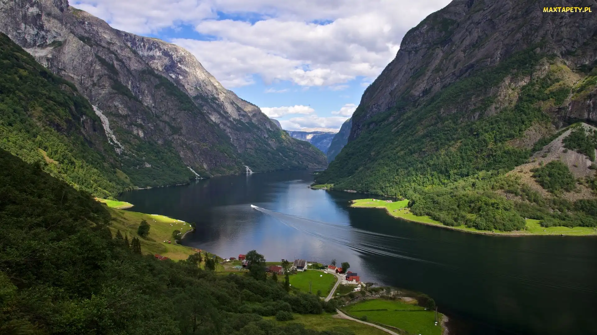 Norwegia, Góry, Fiord Naerøyfjorden