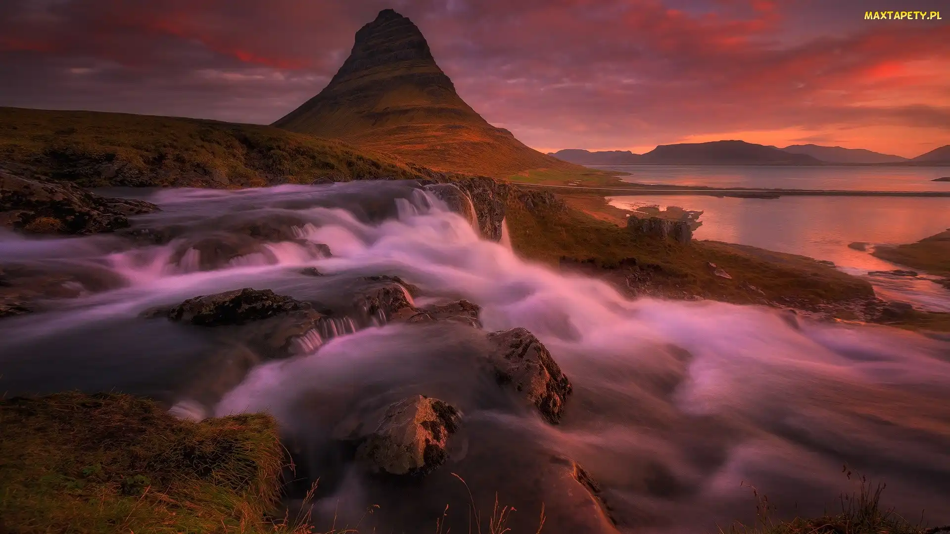 Islandia, Roślinność, Wodospad, Kamienie, Góra Kirkjufell