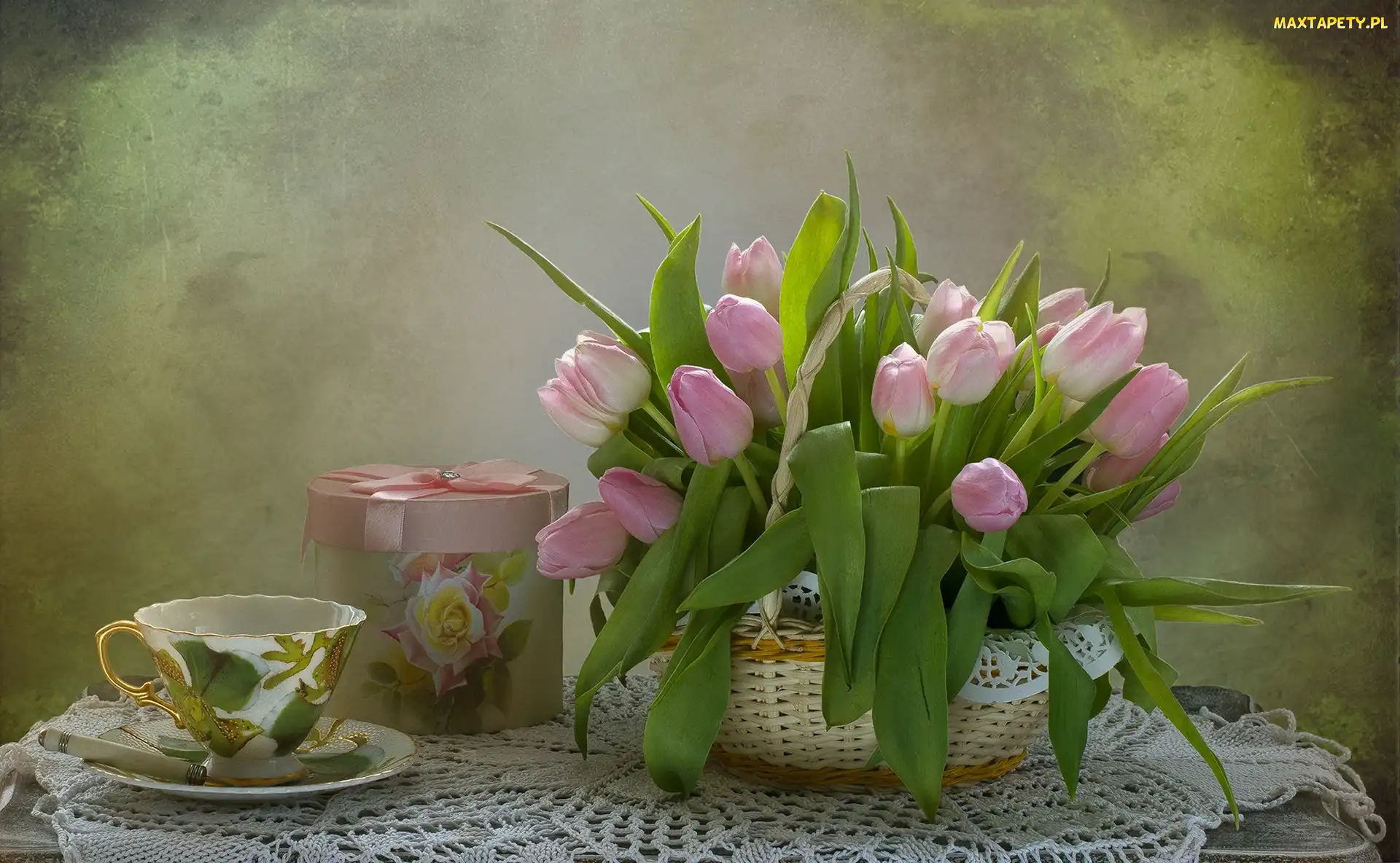 Kwiaty, Pudełko, Filiżanka, Tulipany, Kompozycja