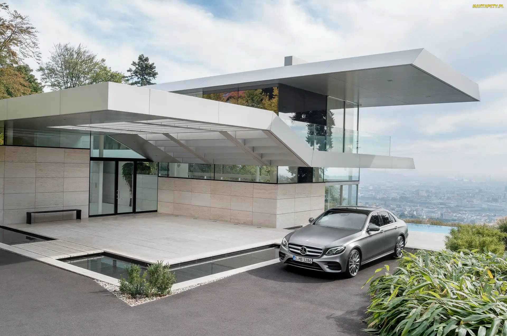 Mercedes Benz E-Class W213, Dom, 2016