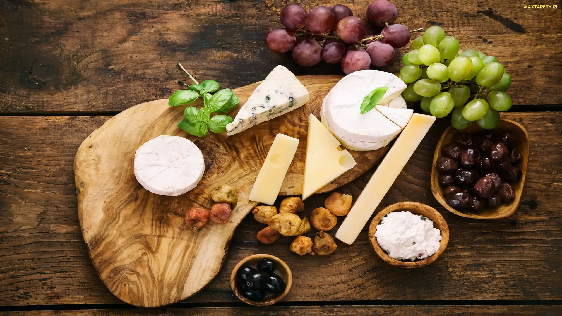 Sery, Deska, Oliwki, Winogrona, Kompozycja