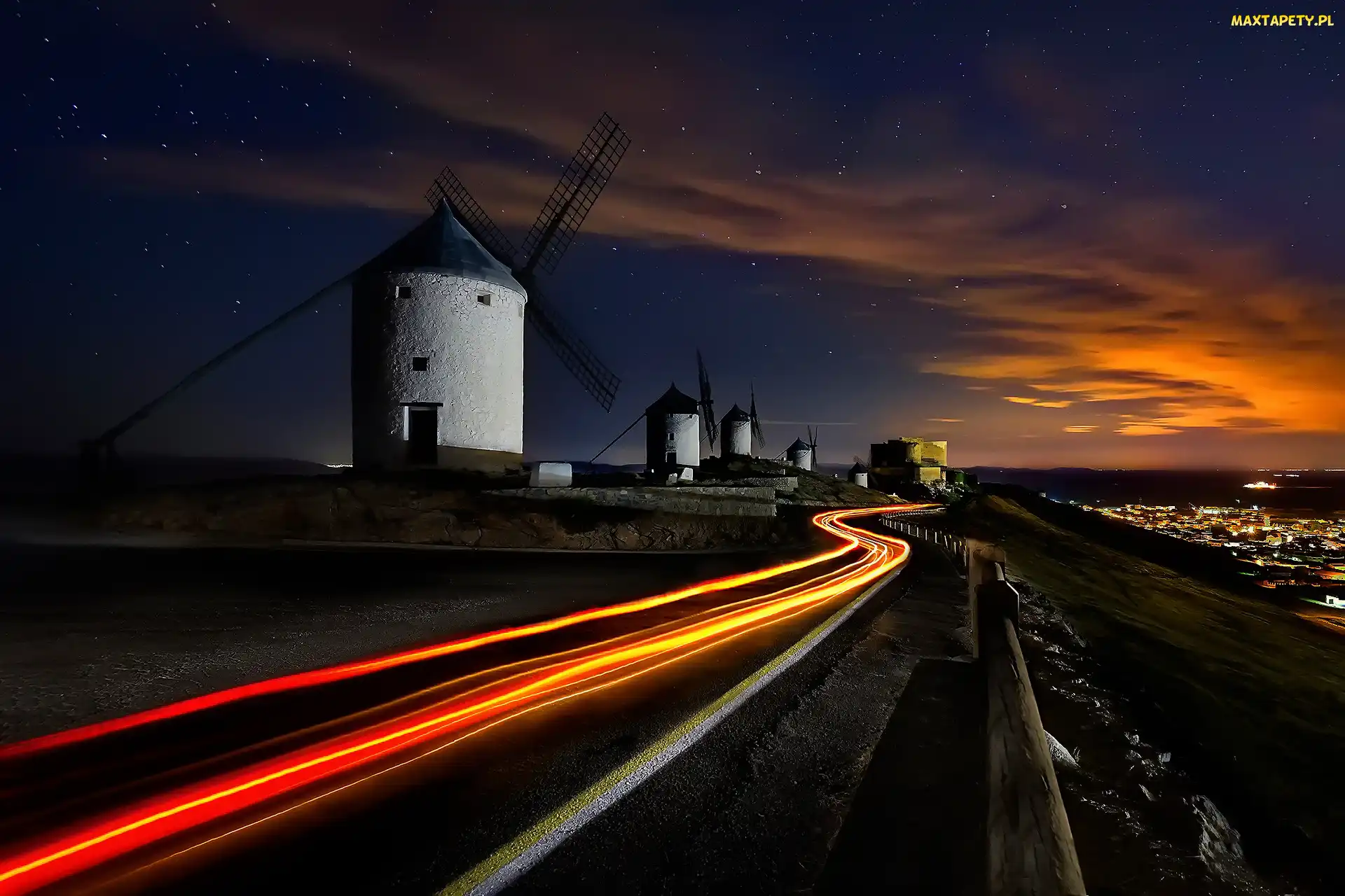 Consuegra, Światła, Droga, Wiatraki, Hiszpania