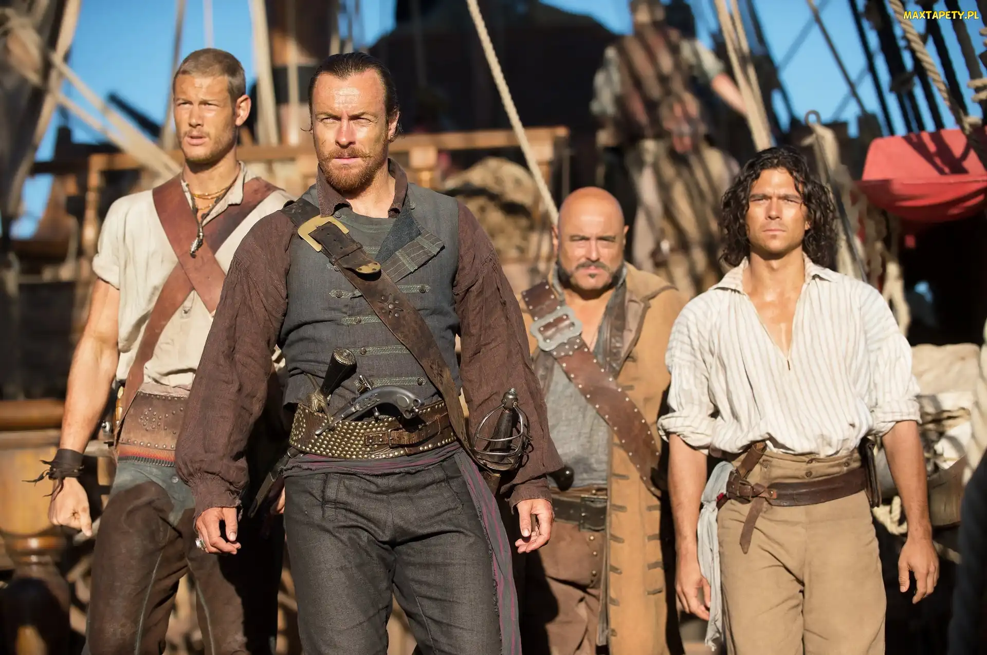 Serial, Tom Hopper, Luke Arnold, Billy Bones, Długi John Silver, Kapitan Flint, Black Sails, Piraci, Toby Stephens