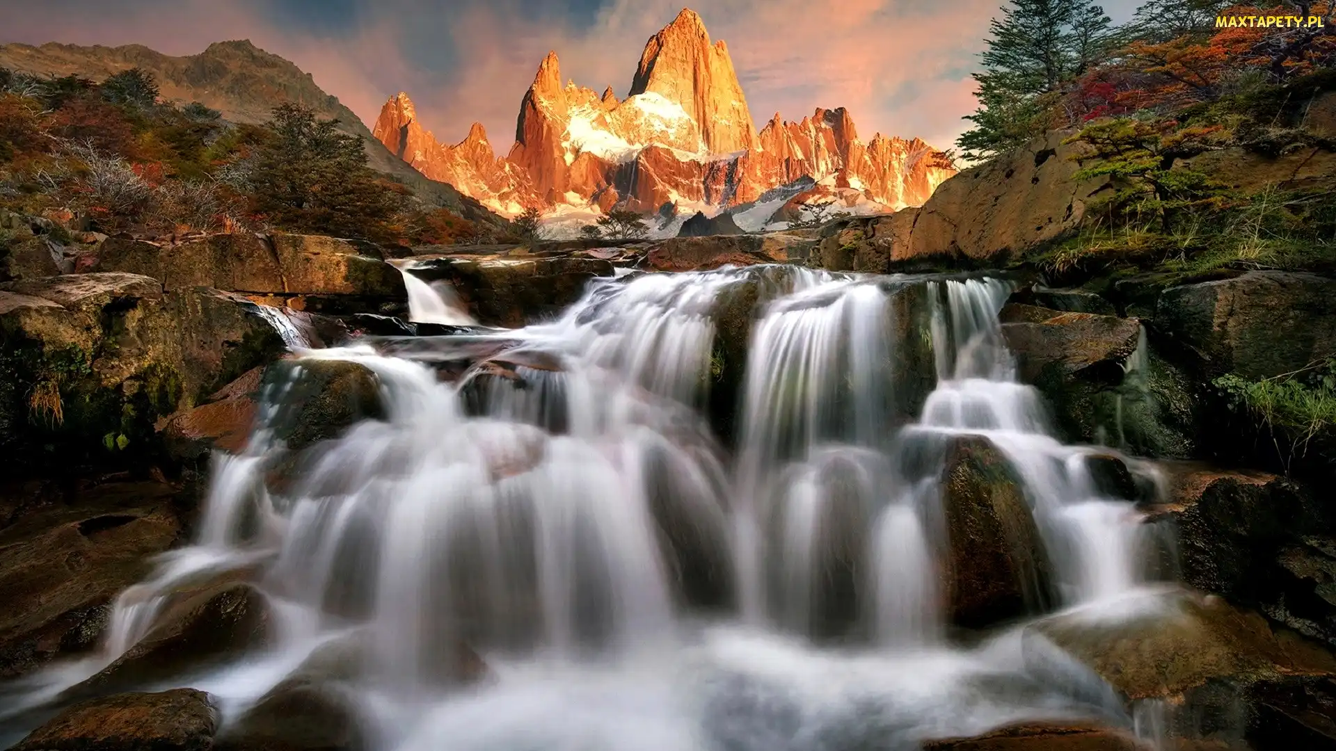 Wodospad, Szczyt Fitz Roy, Patagonia, Drzewa, Góry, Argentyna, Park Narodowy Los Glaciers