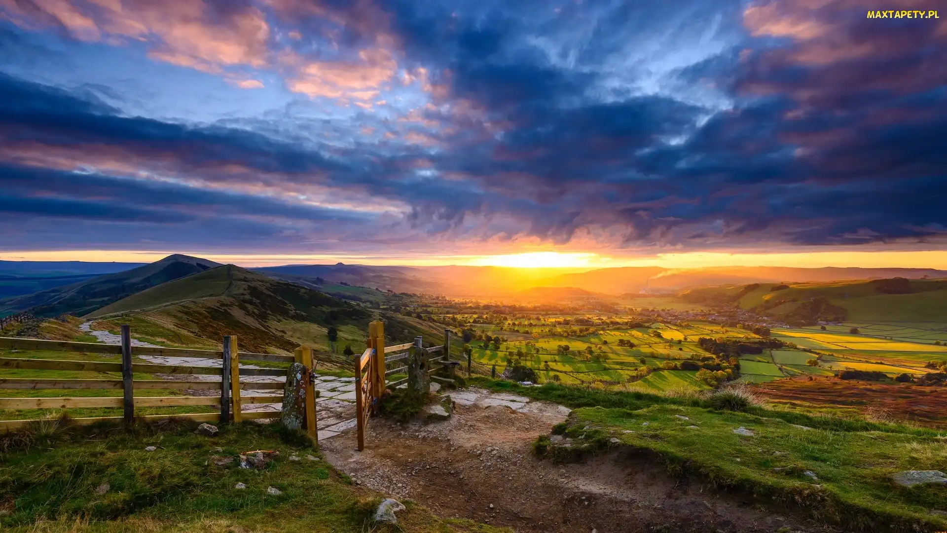 Droga, Zachód słońca, Dolina, Płot, Park Narodowy Peak District, Hrabstwo Derbyshire, Wzgórza, Łąki, Anglia, Pola