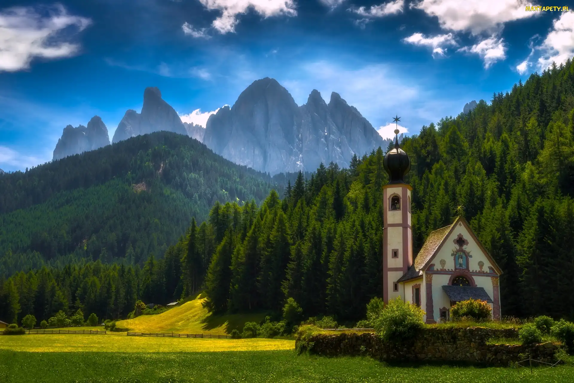 Włochy, Kościółek św. Jana w Ranui, Dolomity, Góry, Dolina Val di Funes