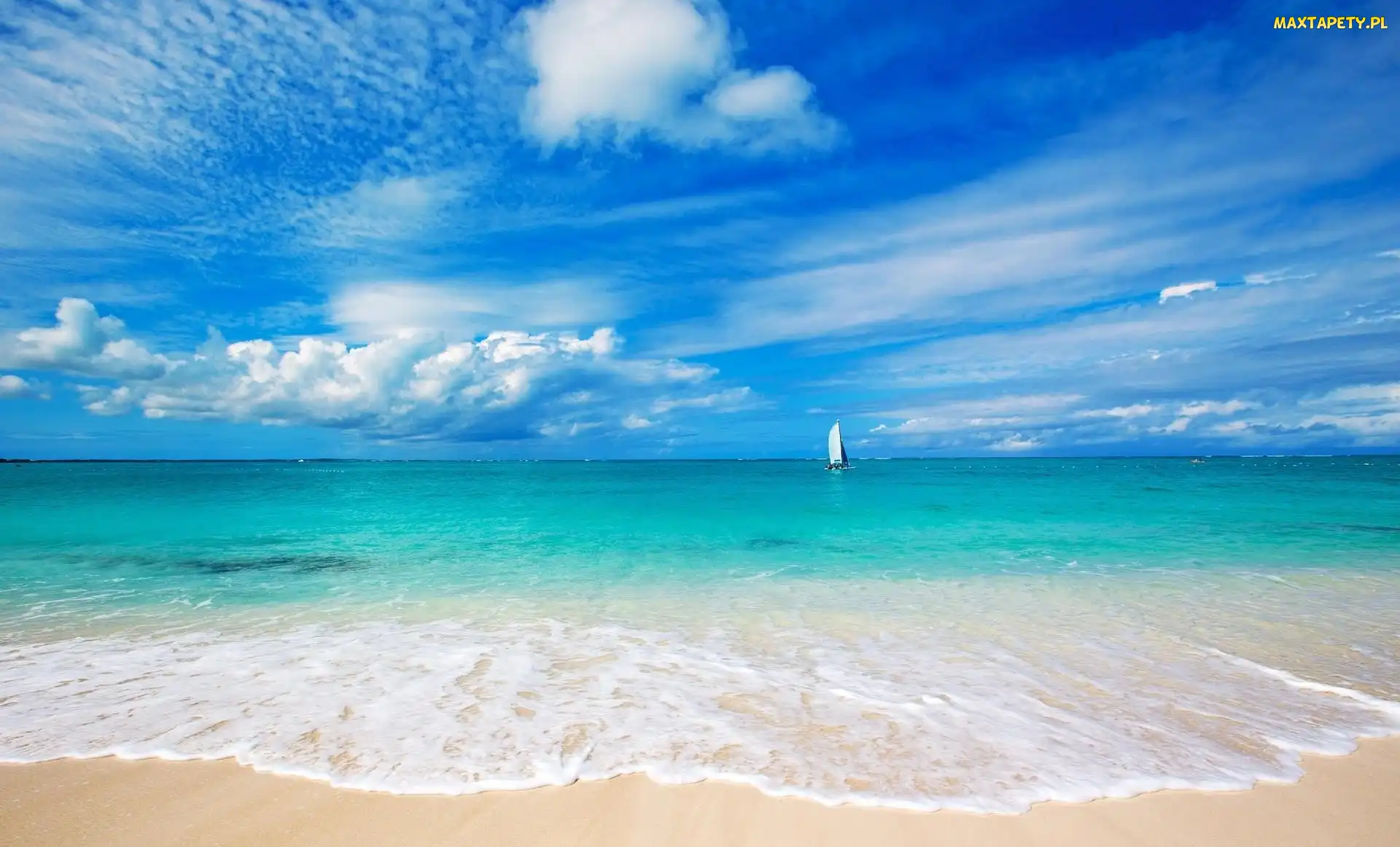Plaża, Niebo, Turks i Caicos, Żaglówka, Morze, Bahamy, Plaża Grace Bay Beach