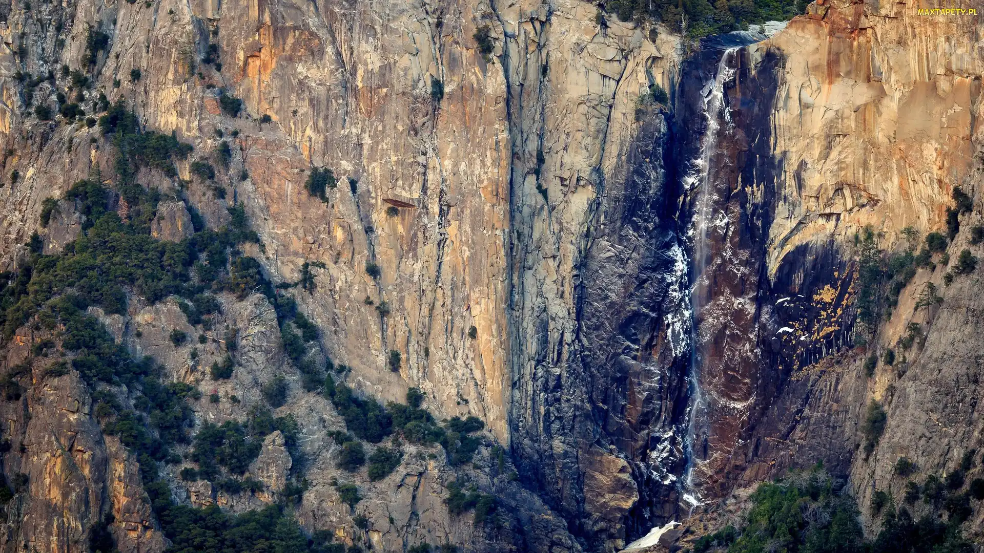 Kalifornia, Skały
Wodospad Bridalveil Falls, Góry, Park Narodowy Yosemite, Stany Zjednoczone