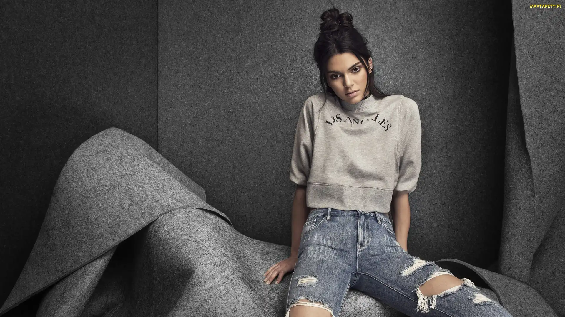 Modelka, Bluzka, Jeansy, Potargane, Kendall Jenner