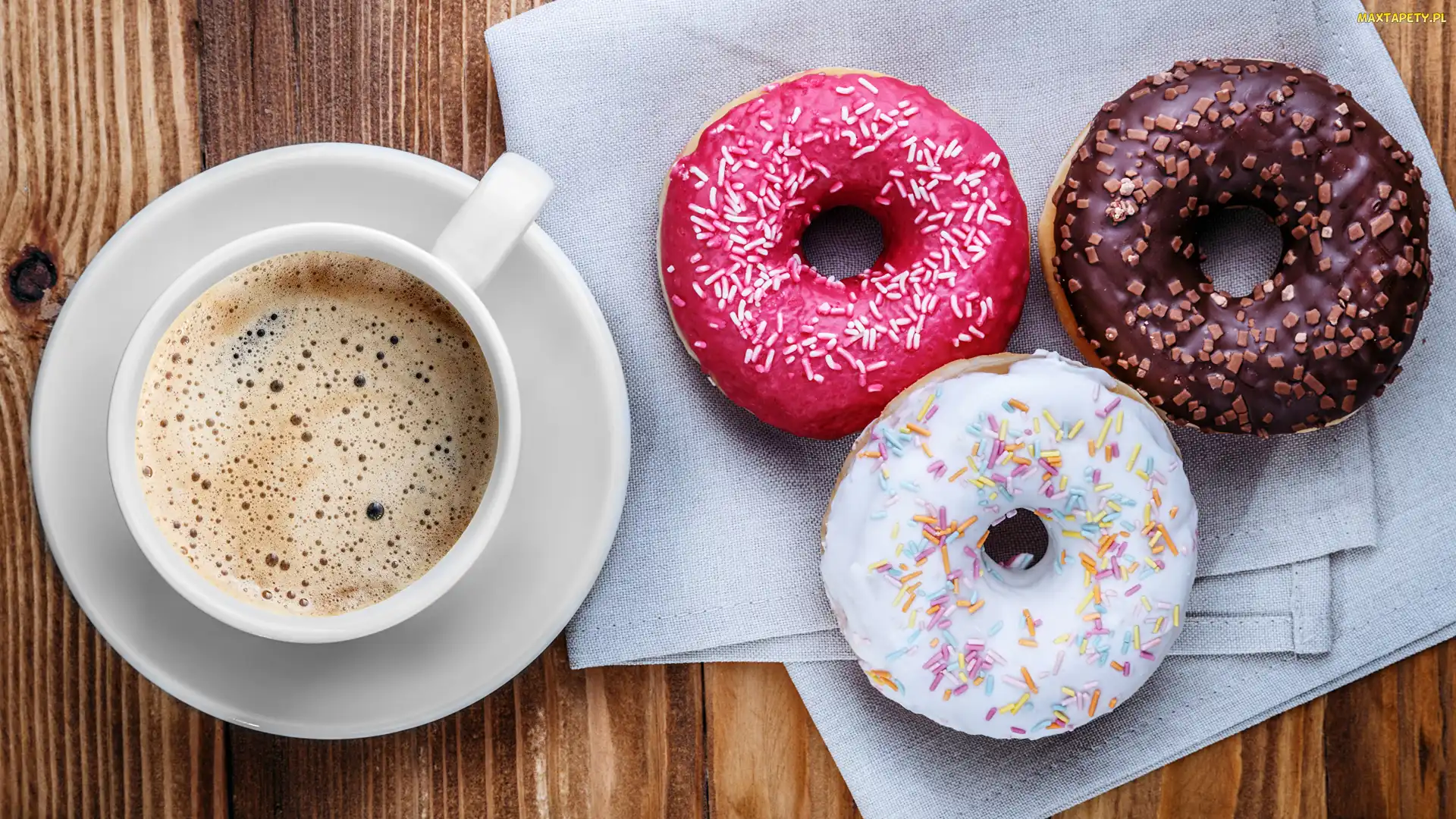 Serwetki, Donuty, Kawa, Deski, Pączki, Filiżanka, Trzy