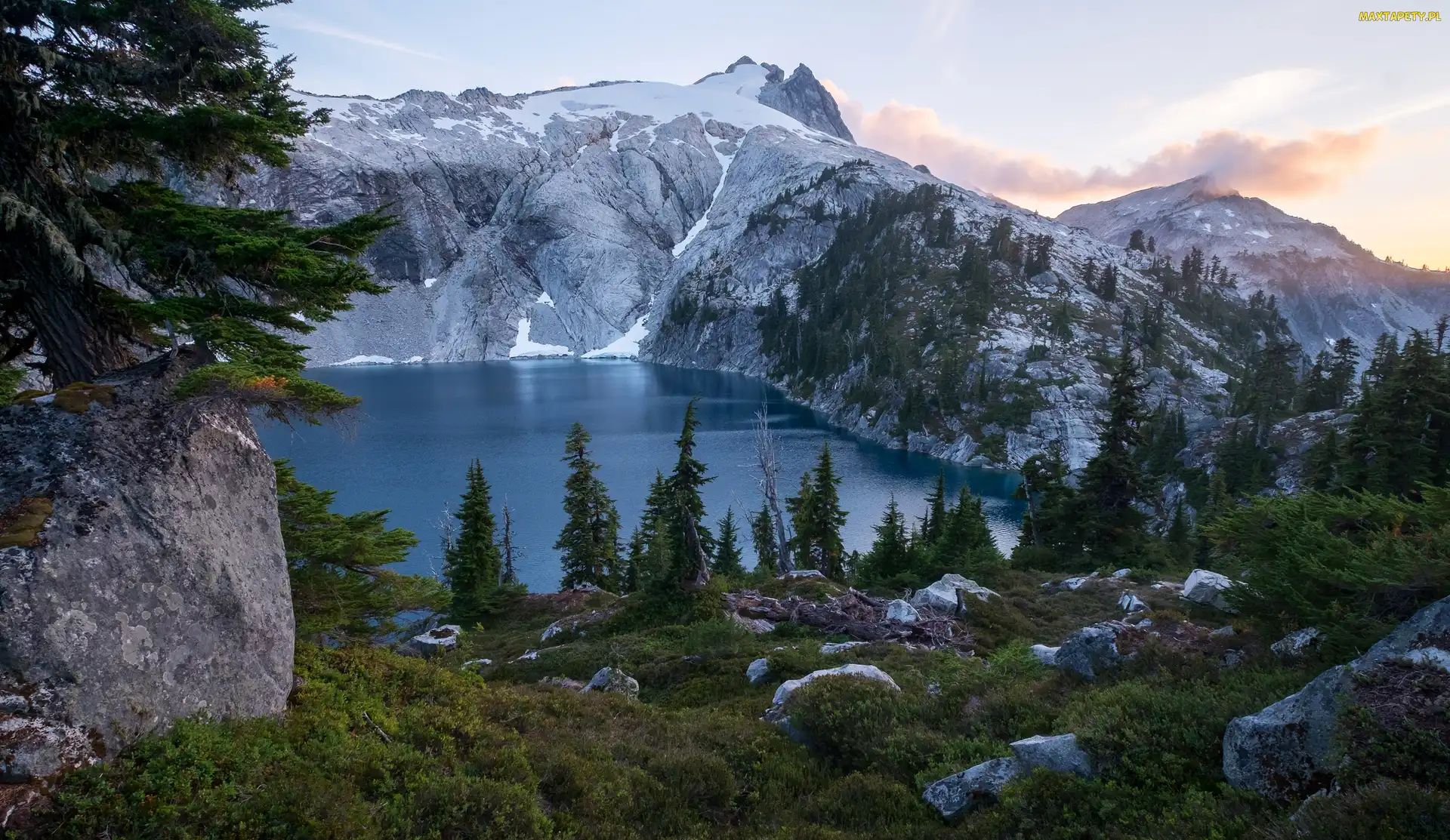 Jezioro Cyclone Lake, Stan Utah, Roślinność, Góry, Kamienie, Stany Zjednoczone
