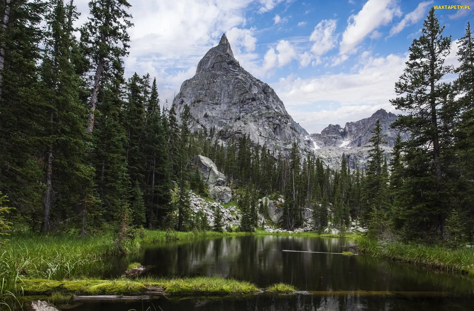 Szczyt Lone Eagle Peak, Stany Zjednoczone, Góry, Stan Kolorado, Drzewa, Indian Peaks Wilderness, Chmury, Jezioro