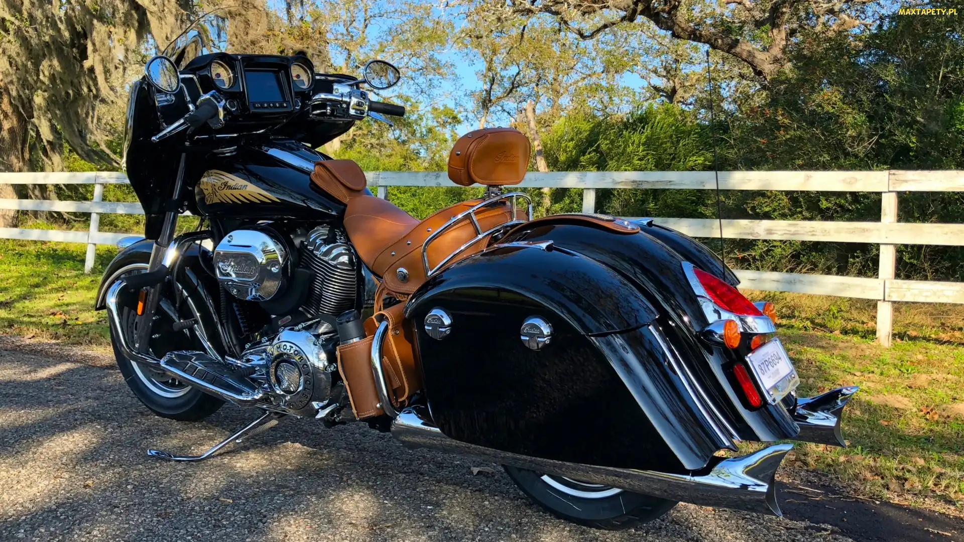 Indian Motorcycle, Droga, Motocykl