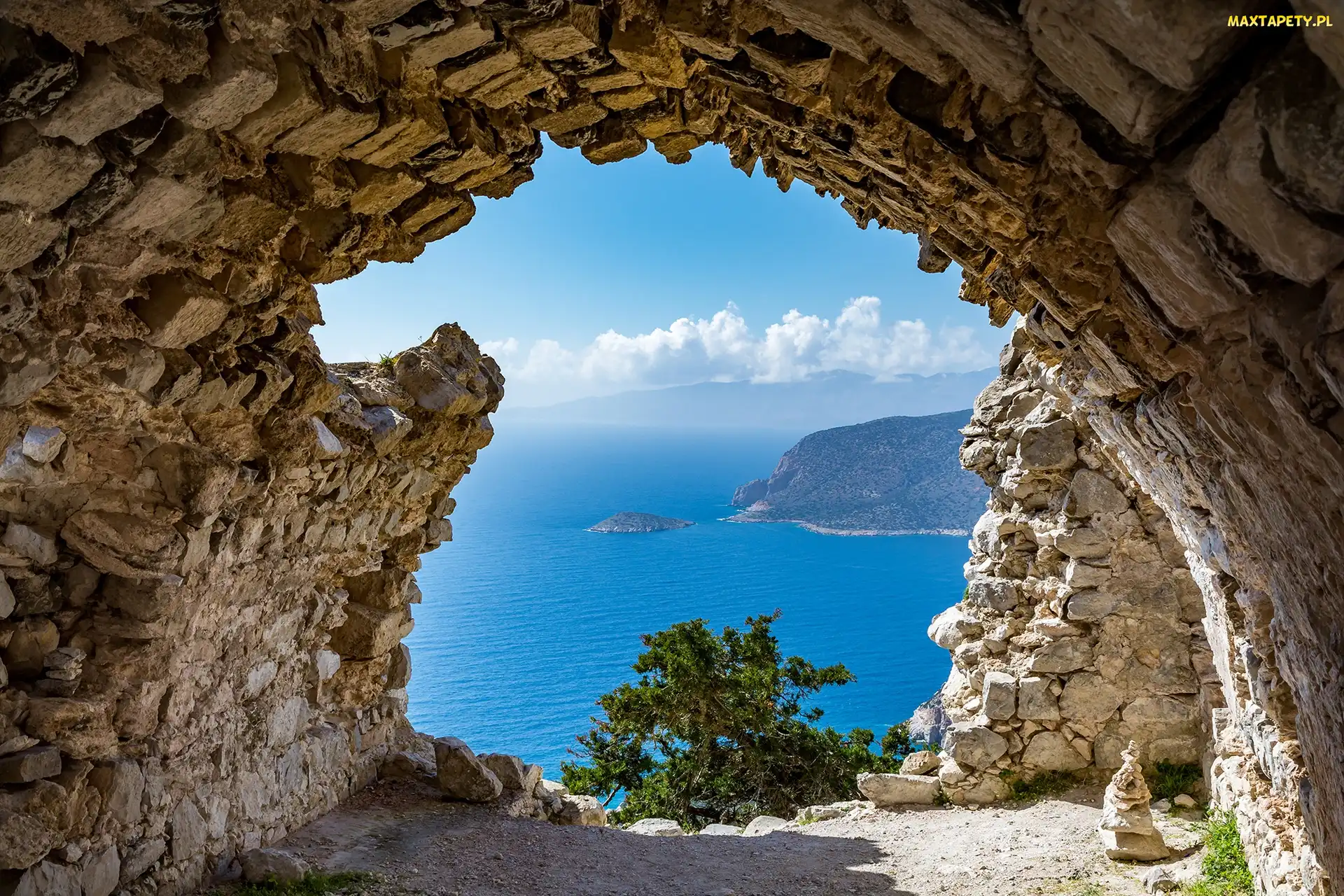 Ściana, Wyspa Rodos, Ruiny zamku, Miejscowość Monolitos, Drzewo, Widok, Morze, Grecja