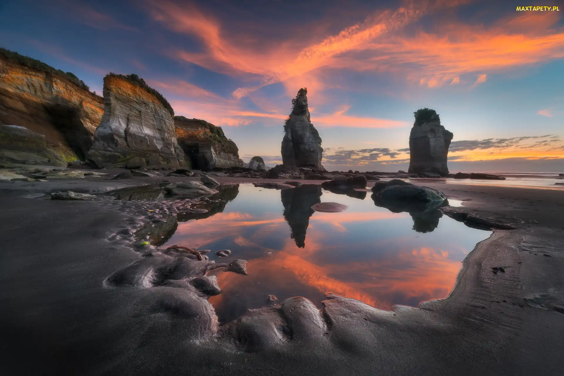 Zachód słońca, Skały, Region Taranaki, Nowa Zelandia, Tongaporutu, Plaża