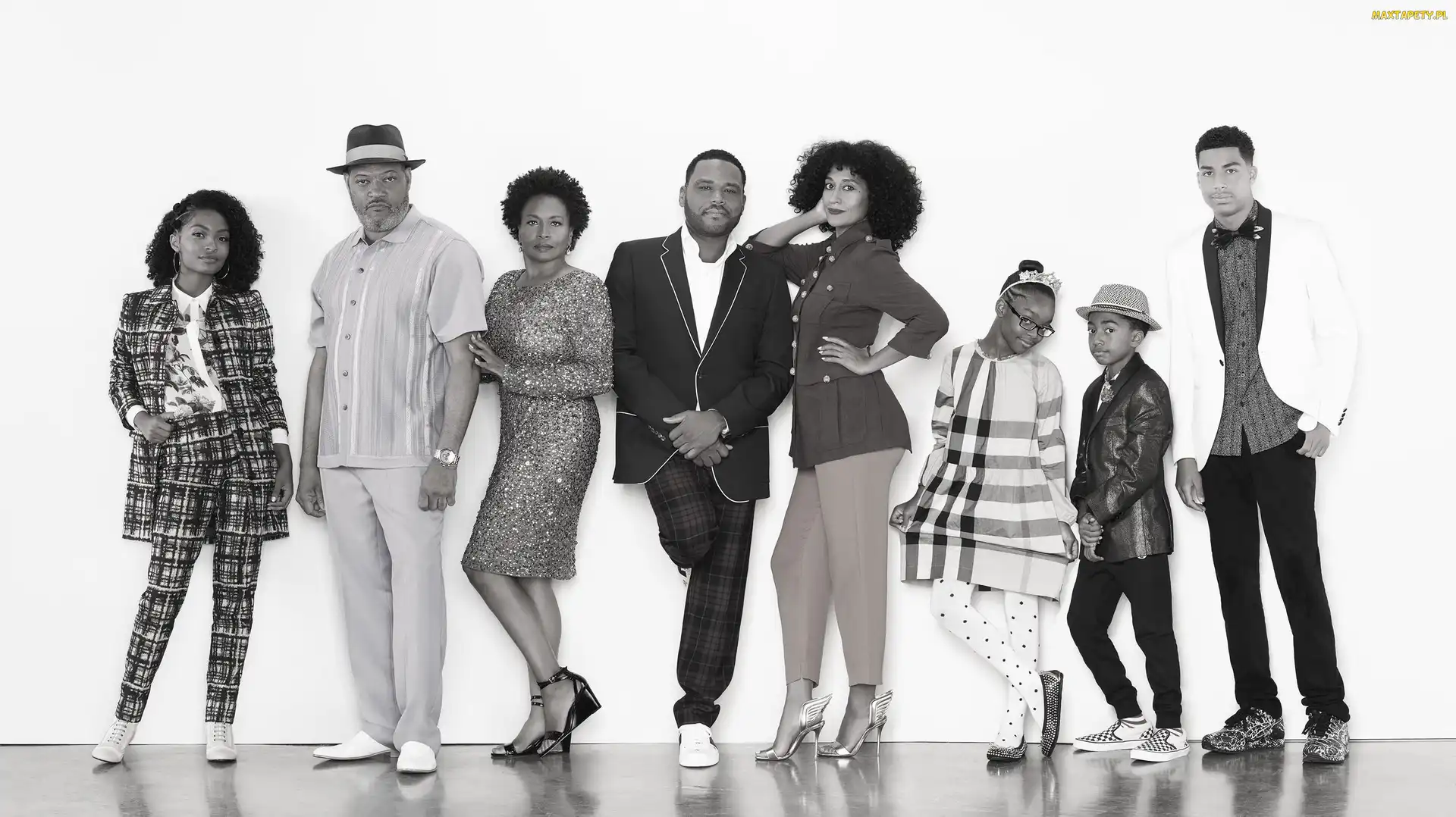 Serial, Tracee Ellis Ross, Jenifer Lewis, Marcus Scribner, Anthony Anderson, Laurence Fishburne, Czarno to widzę, Black-ish, Yara Shahidi