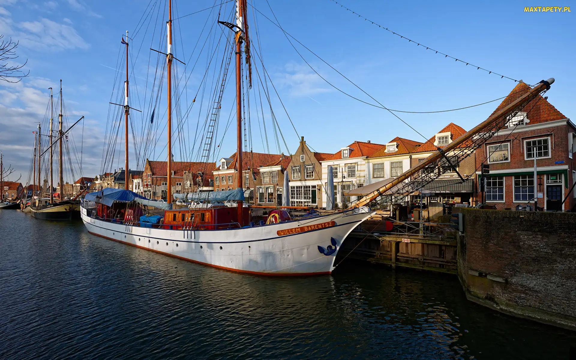 Żaglówki, Holandia, Miasto Enkhuizen, Domy, Port