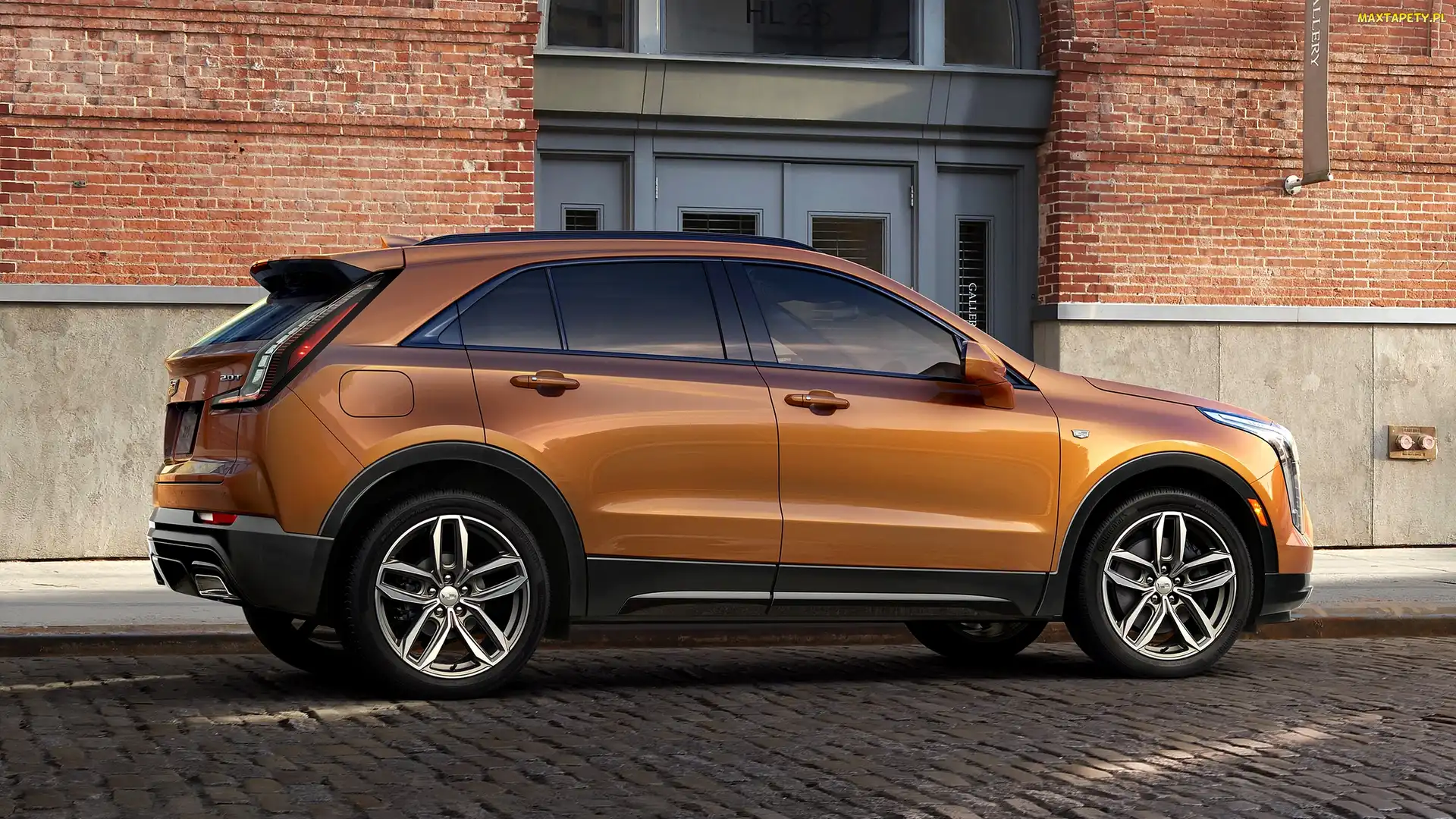 Bok, Cadillac XT4