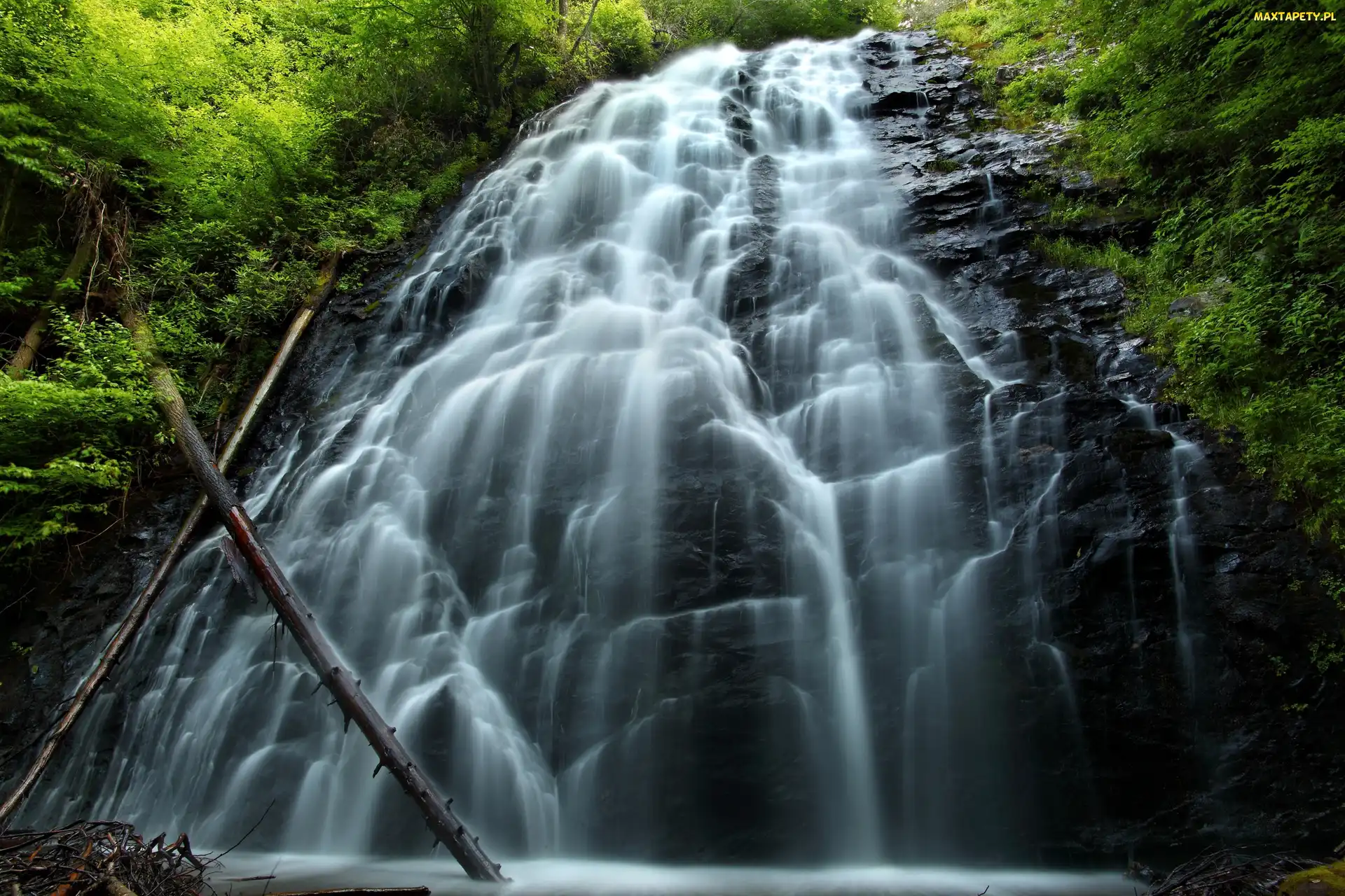 Stan Wirginia, Stany Zjednoczone, Wodospad Crabtree Falls
