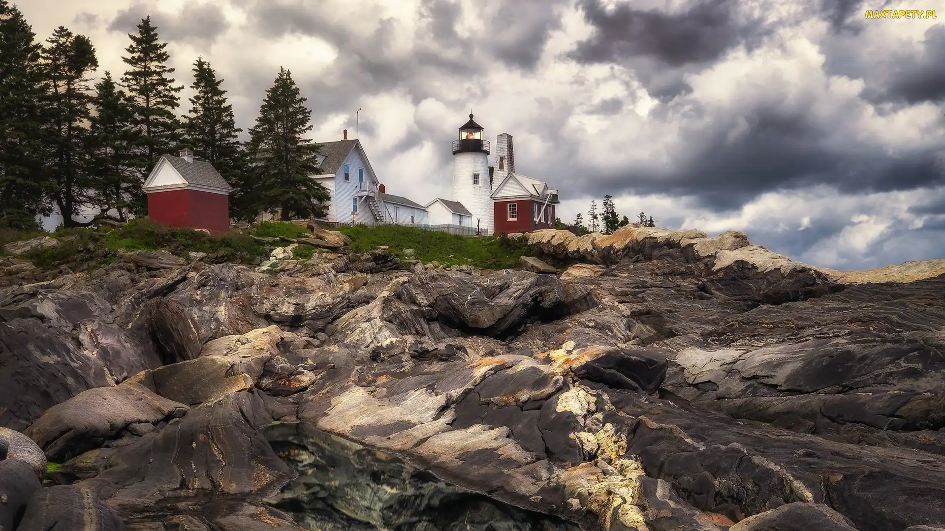 Stany Zjednoczone, Stan Maine, Skały, Latarnia morska Pemaquid Point Lighthouse Park, Chmury, Miasto Bristol