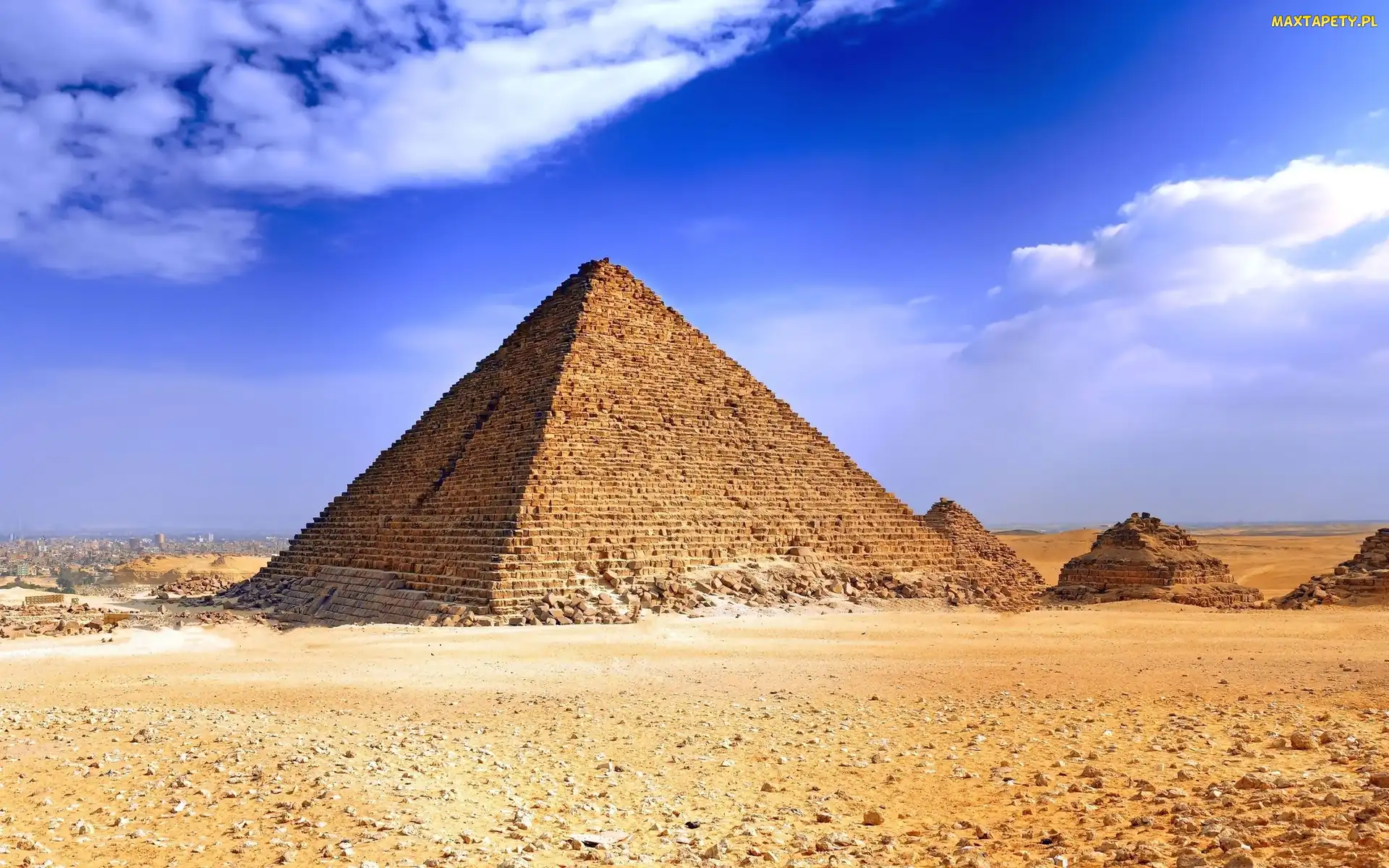 Giza, Egipt, Piramidy