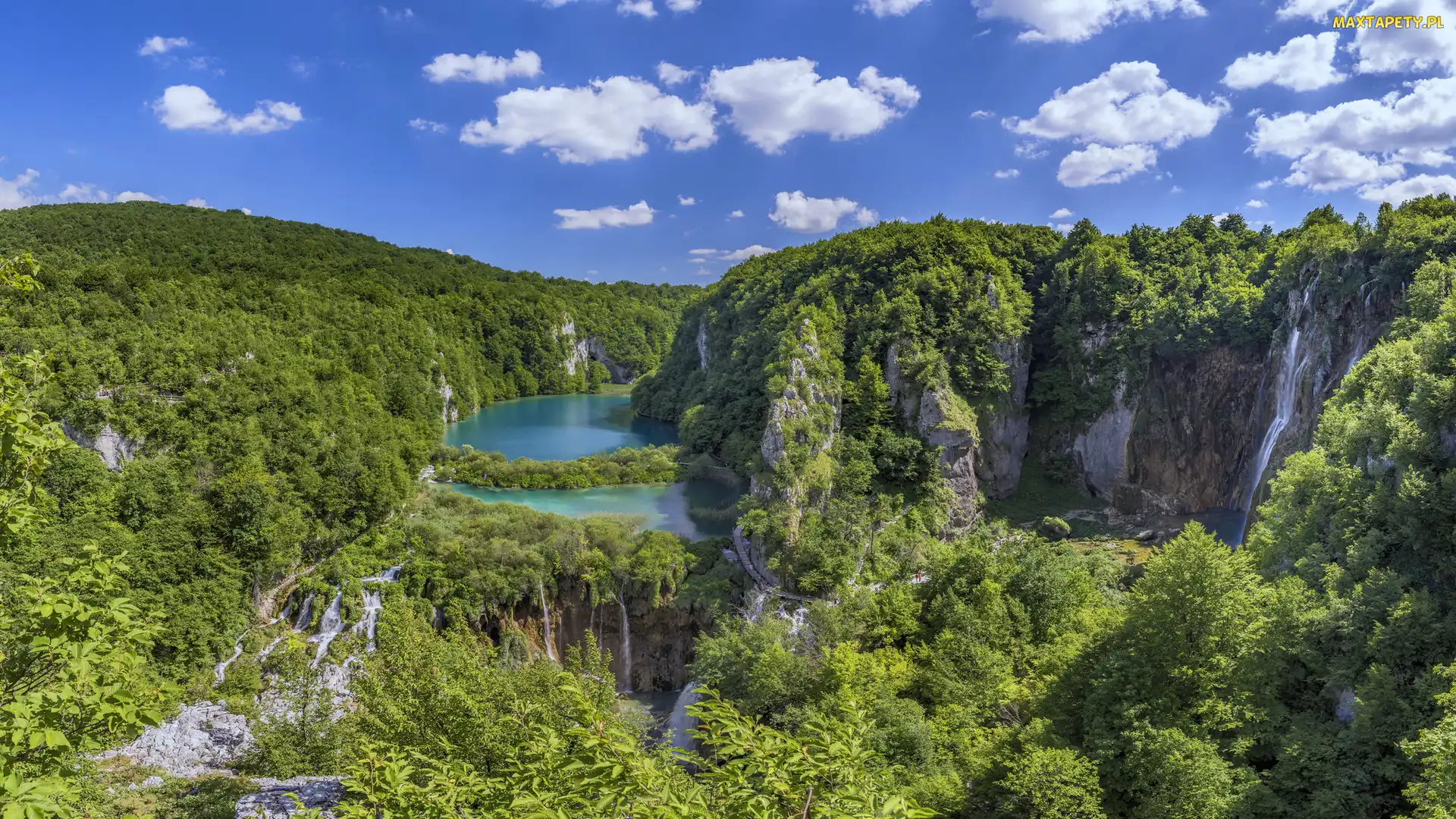 Wodospady, Chorwacja, Park Narodowy Jezior Plitwickich, Drzewa, Skały, Roślinność, Jeziora