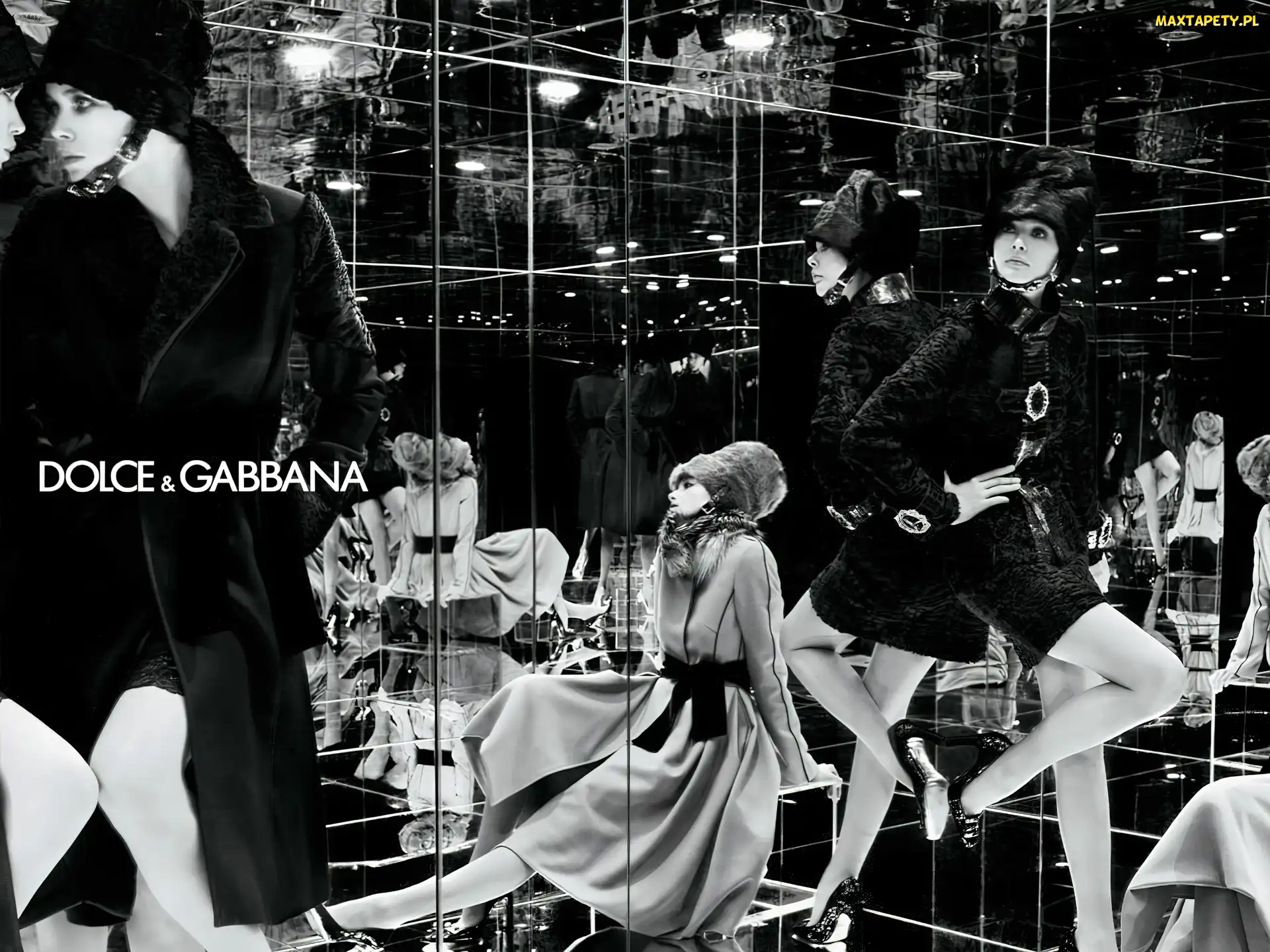 kobiety, lustro, futro, płaszcz, Dolce And Gabbana