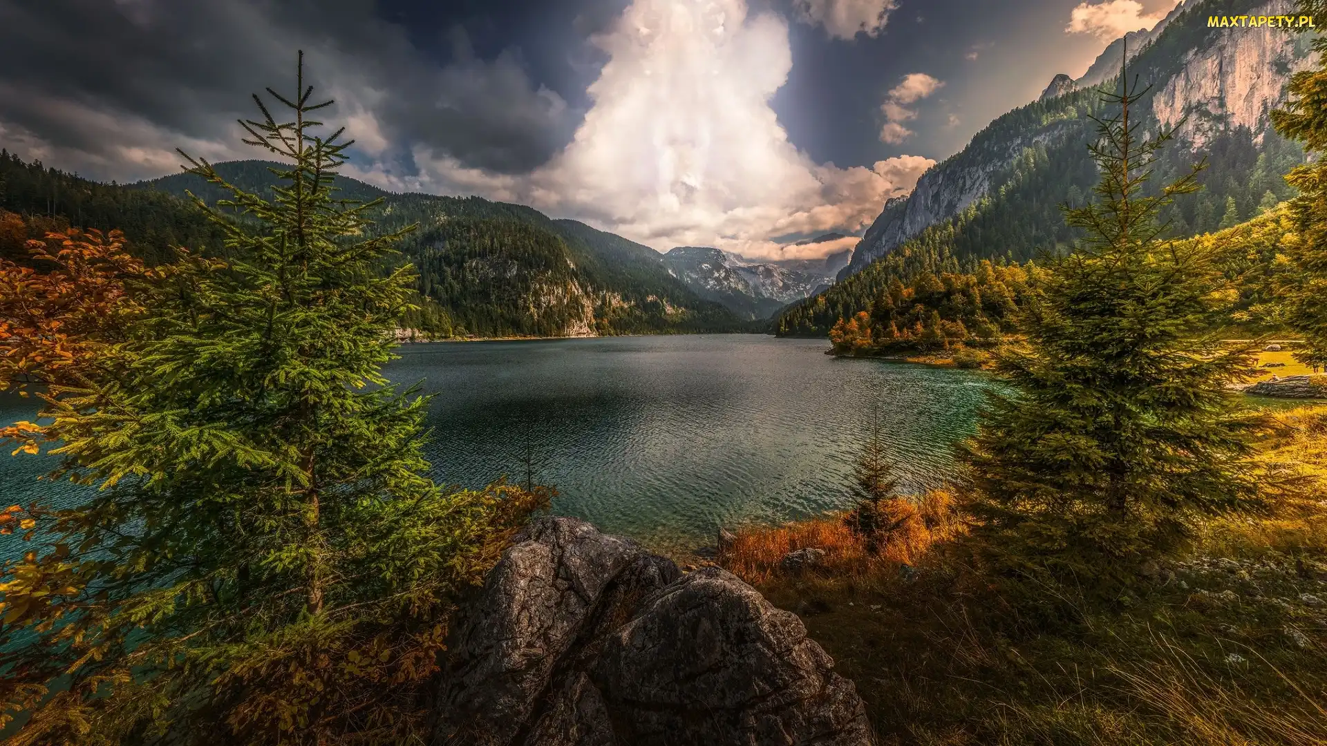 Góry, Gmina Gosau, Jezioro Gosauseen, Austria, Alpy Salzburskie, Chmury, Skały, Drzewa, Świerki