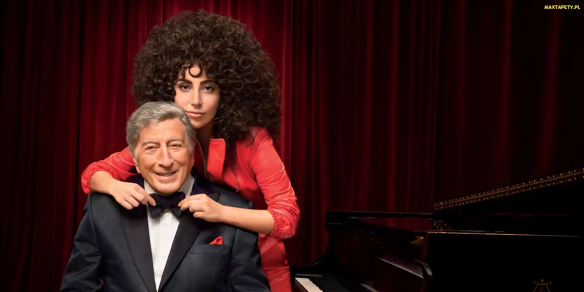 Kobieta, Muszka, Tony Bennett, Kurtyna, Smoking, Piosenkarz, Mężczyzna, Piosenkarka, Lady Gaga