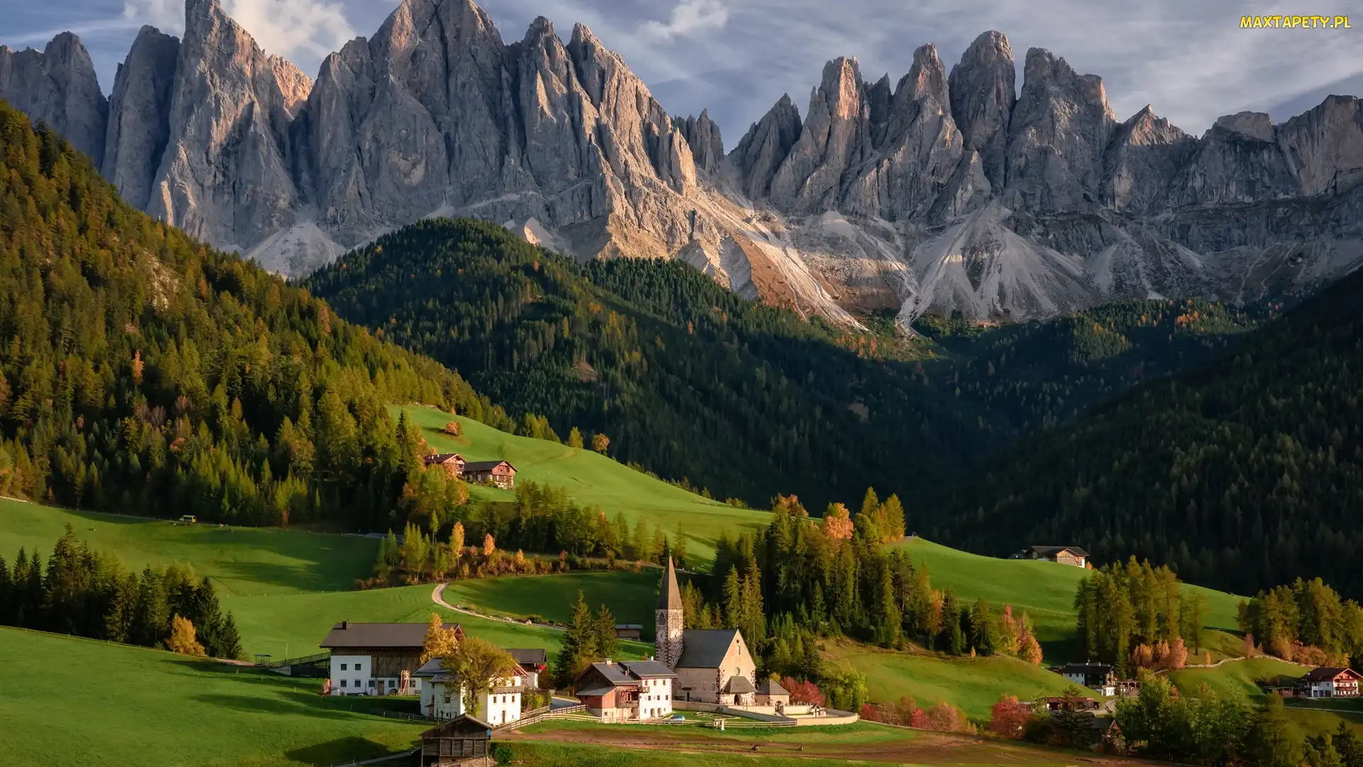 Włochy, Domy, Lasy, Kościół, Drzewa, Dolomity, Wieś Santa Maddalena, Dolina Val di Funes, Góry