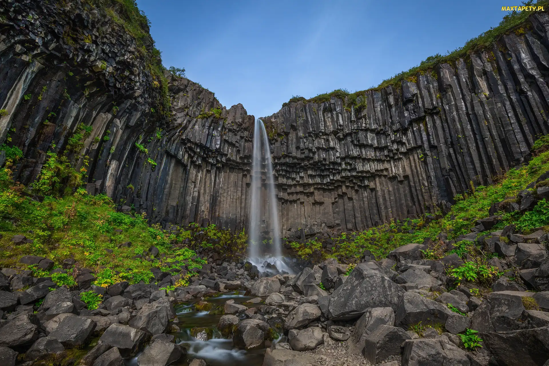 Islandia, Kamienie, Skaftafell, Park Narodowy Vatnajokull, Wodospad Svartifoss, Skały