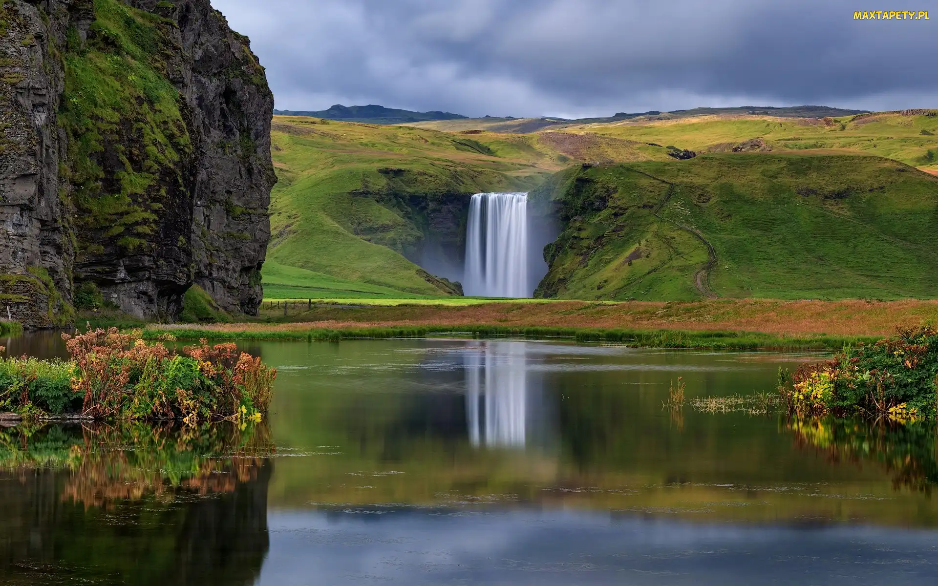 Jezioro, Islandia, Rośliny, Skała, Wodospad Skogafoss