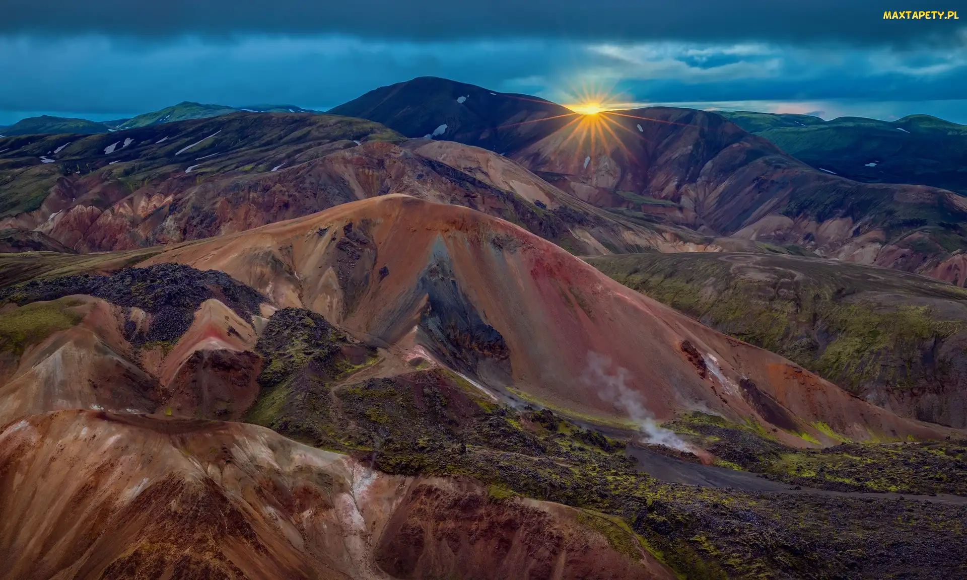Islandia, Promienie słońca, Góry, Kolorowe, Góra Landmannalaugar, Skały