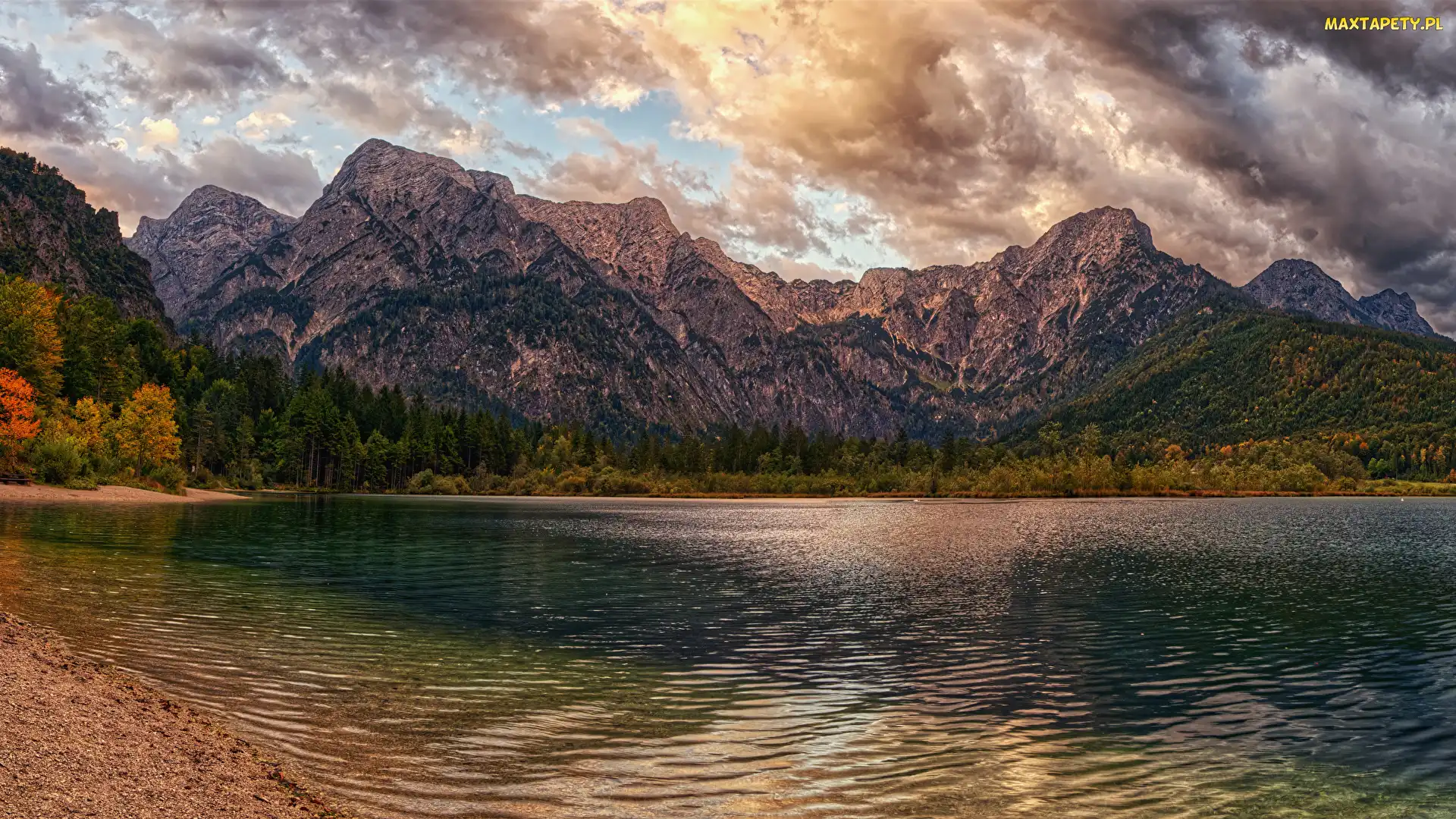 Chmury, Jezioro Almsee, Austria, Góry Alpy