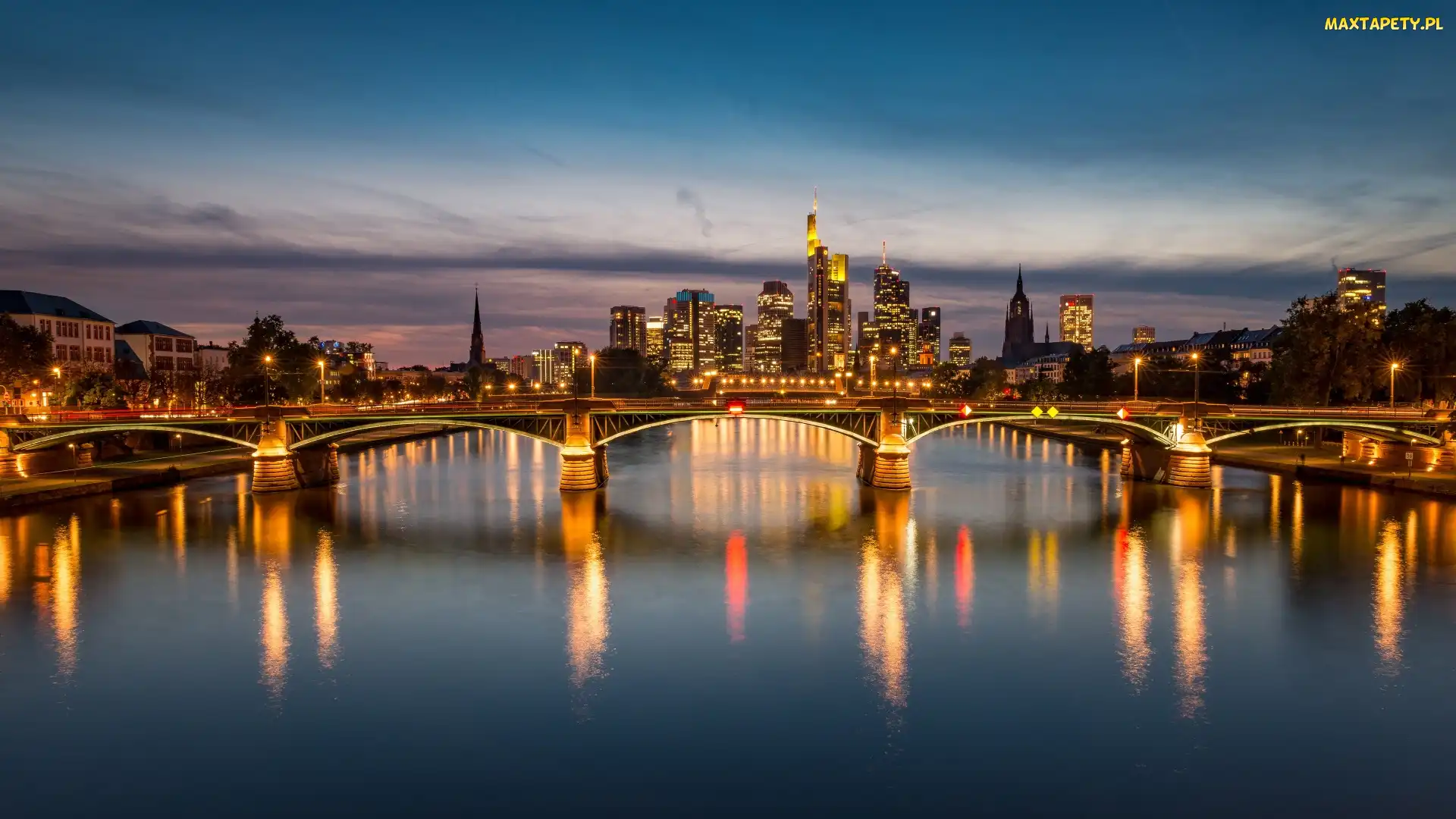 Rzeka Men, Niemcy, Frankfurt nad Menem, Wieczór, Most